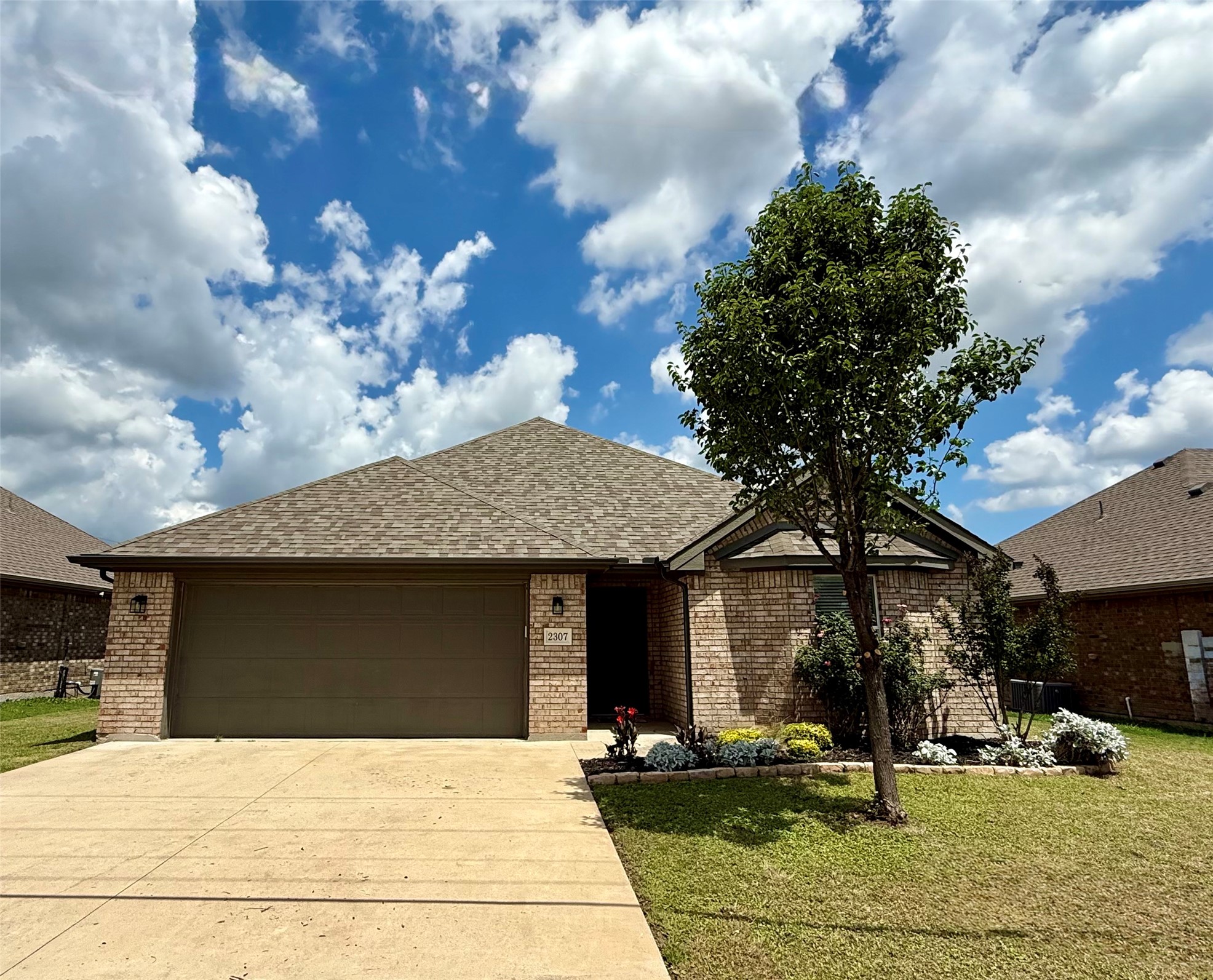 2307 Norwood Street Sherman TX 75092
