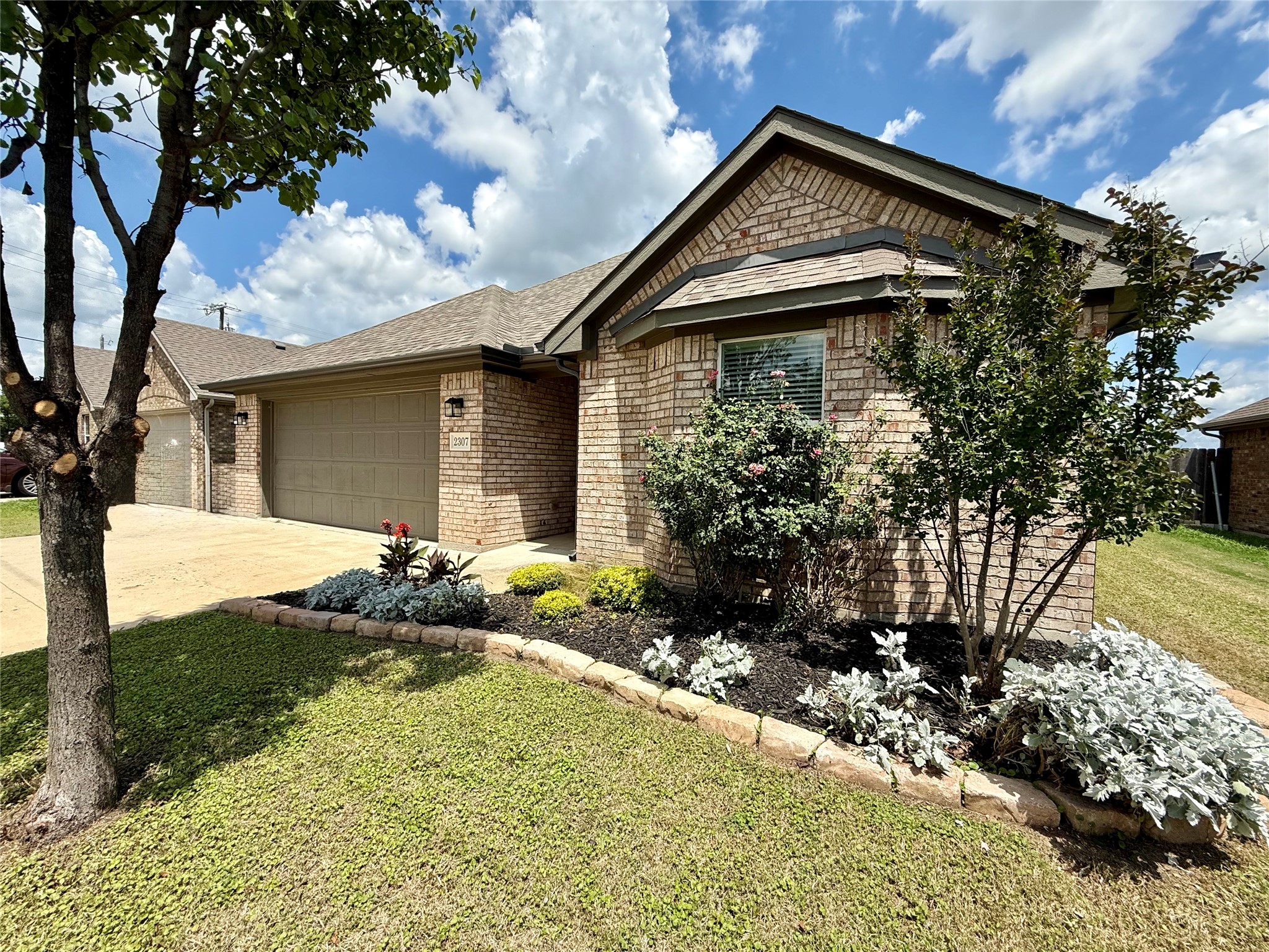 2307 Norwood Street Sherman TX 75092