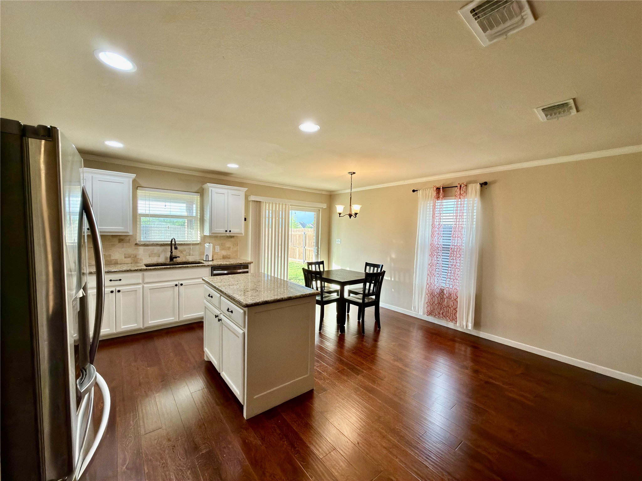2307 Norwood Street Sherman TX 75092