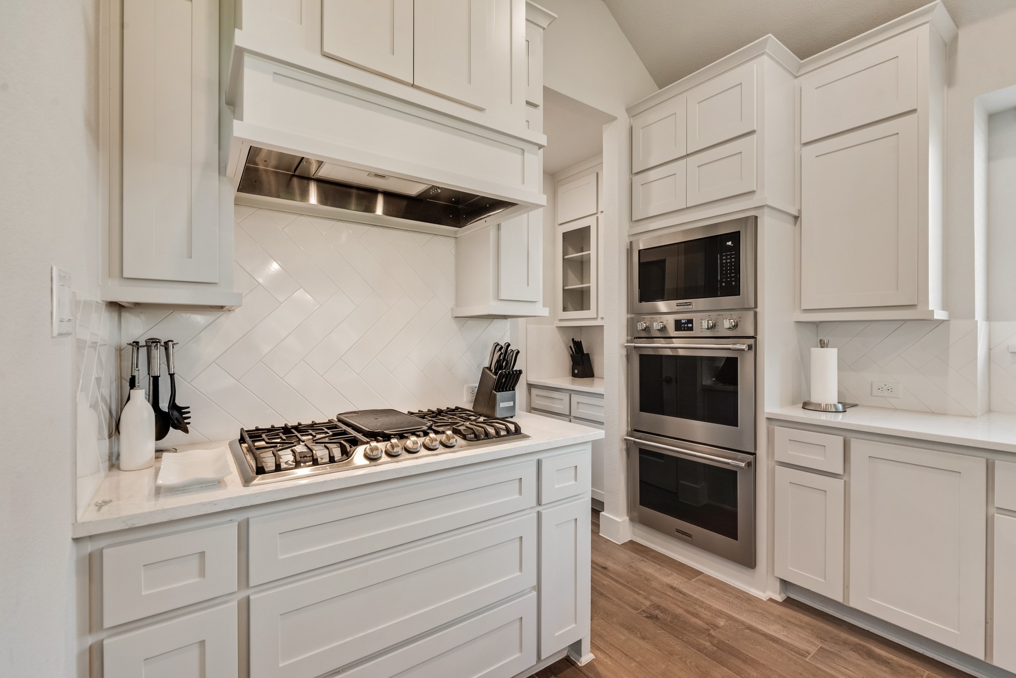1112 E Hidden Lakes Drive Desoto TX 75115
