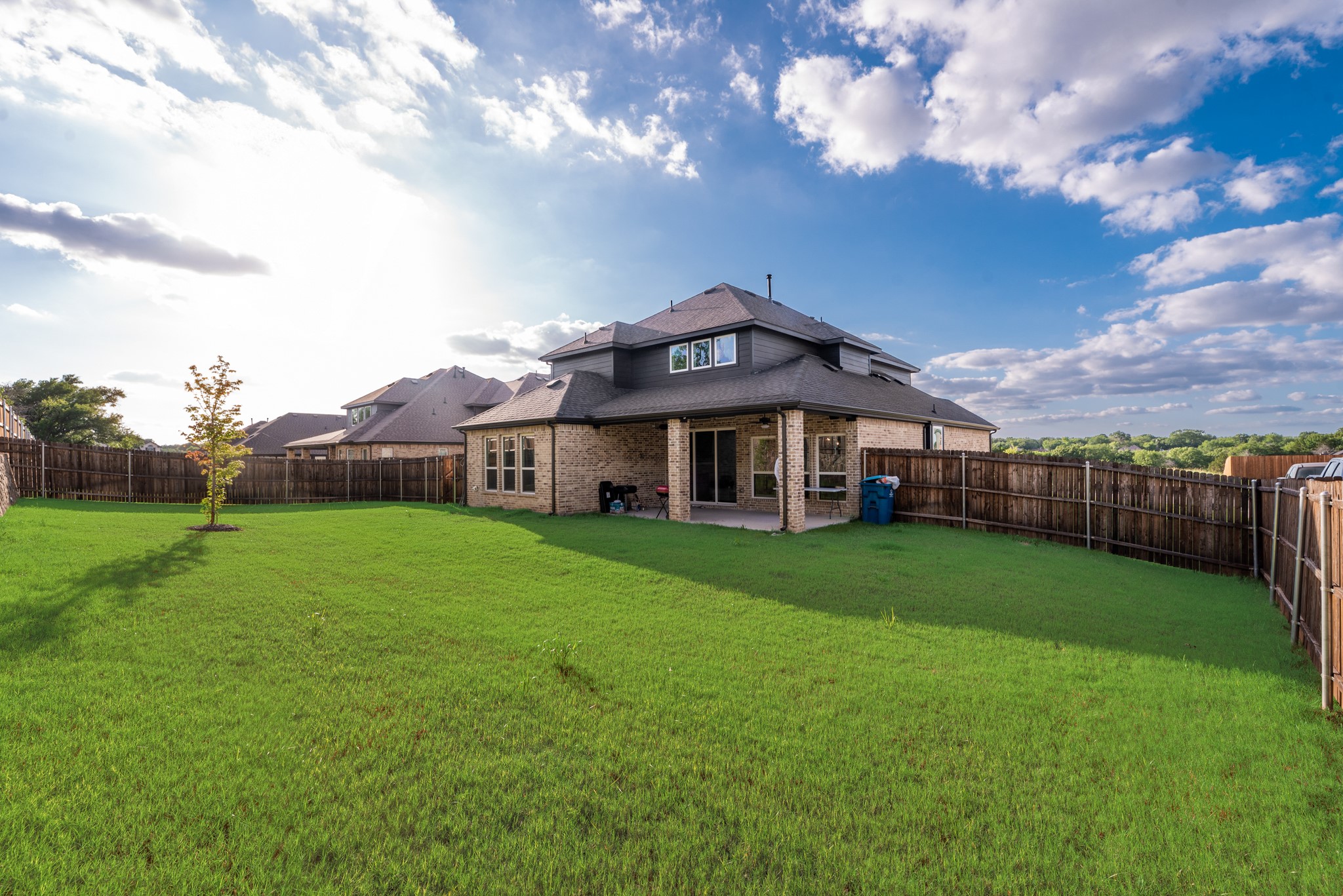 1112 E Hidden Lakes Drive Desoto TX 75115