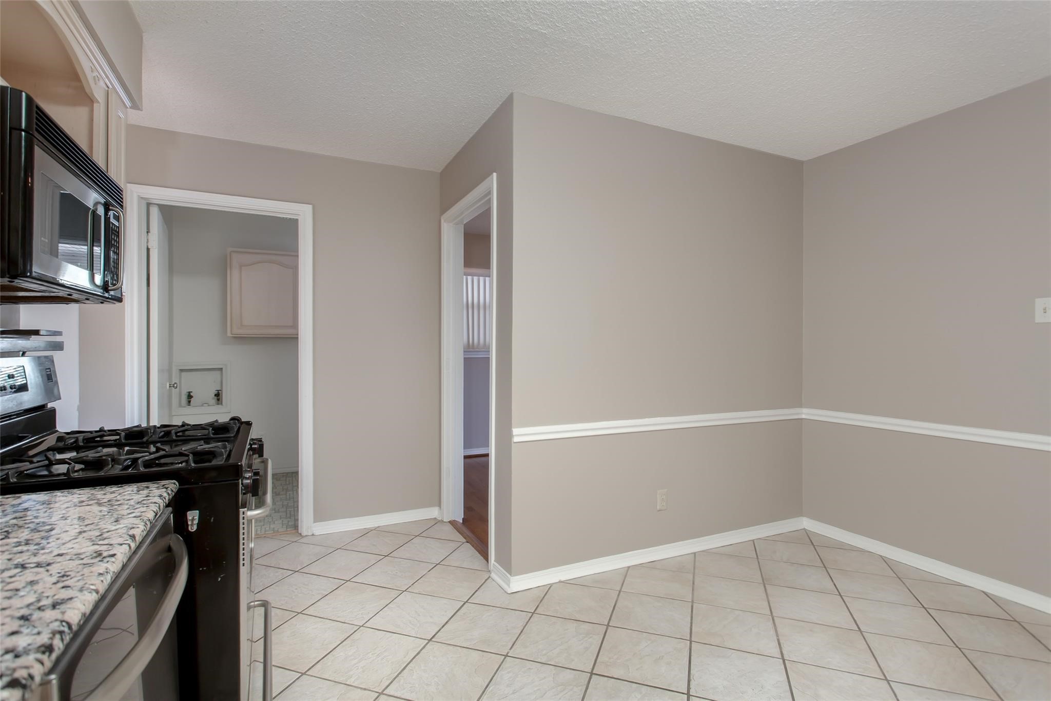 6912 Wake Forrest Drive Dallas TX 75214