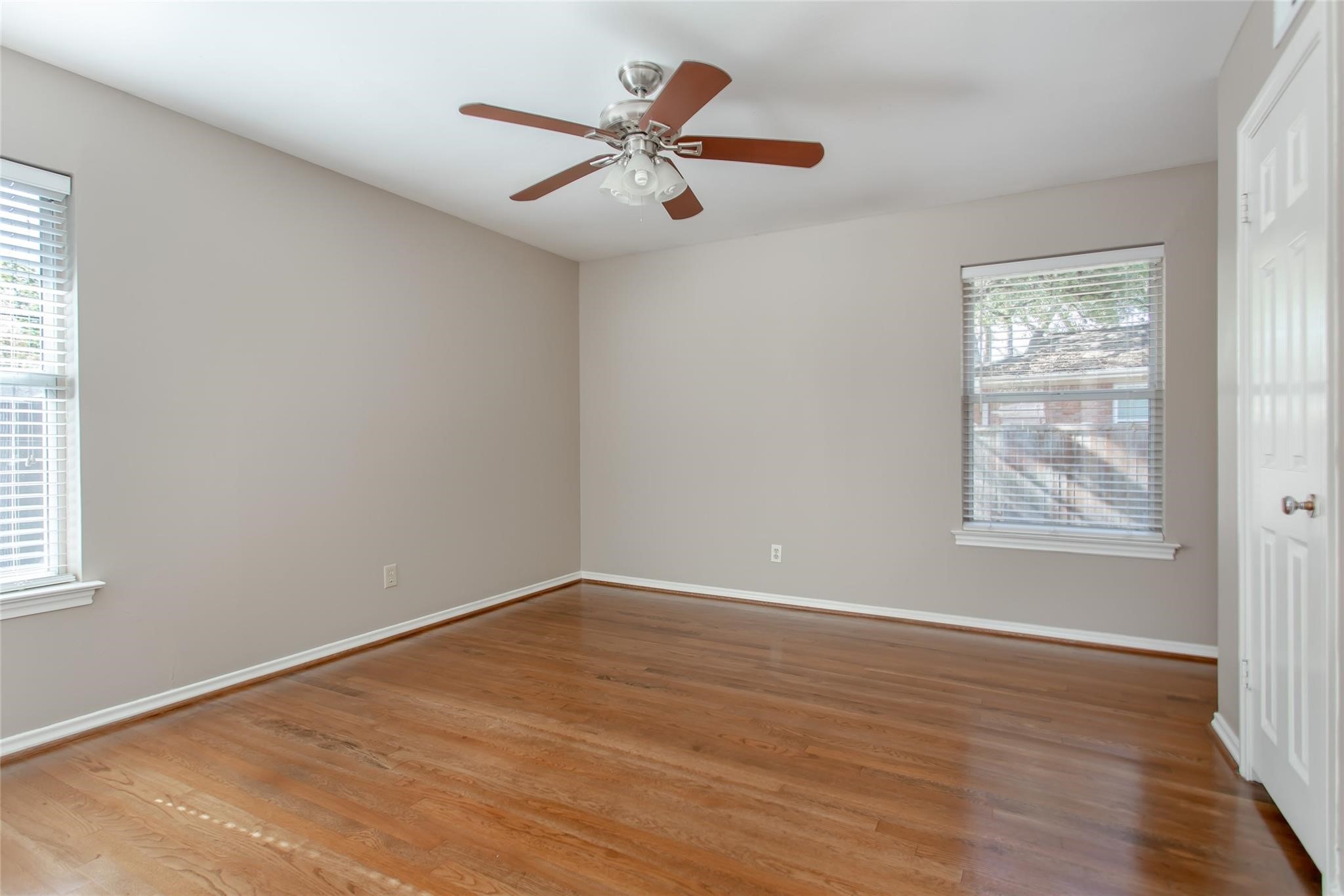 6912 Wake Forrest Drive Dallas TX 75214