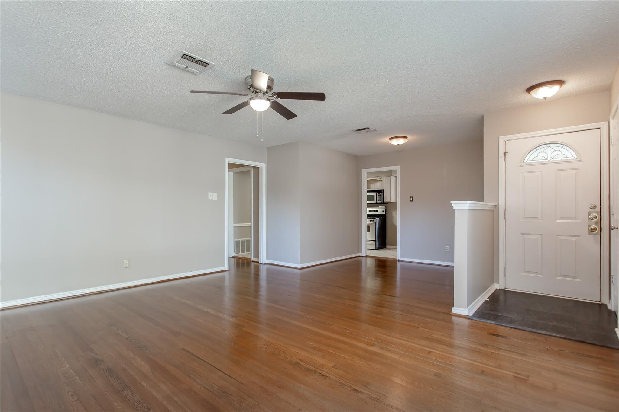6912 Wake Forrest Drive Dallas TX 75214
