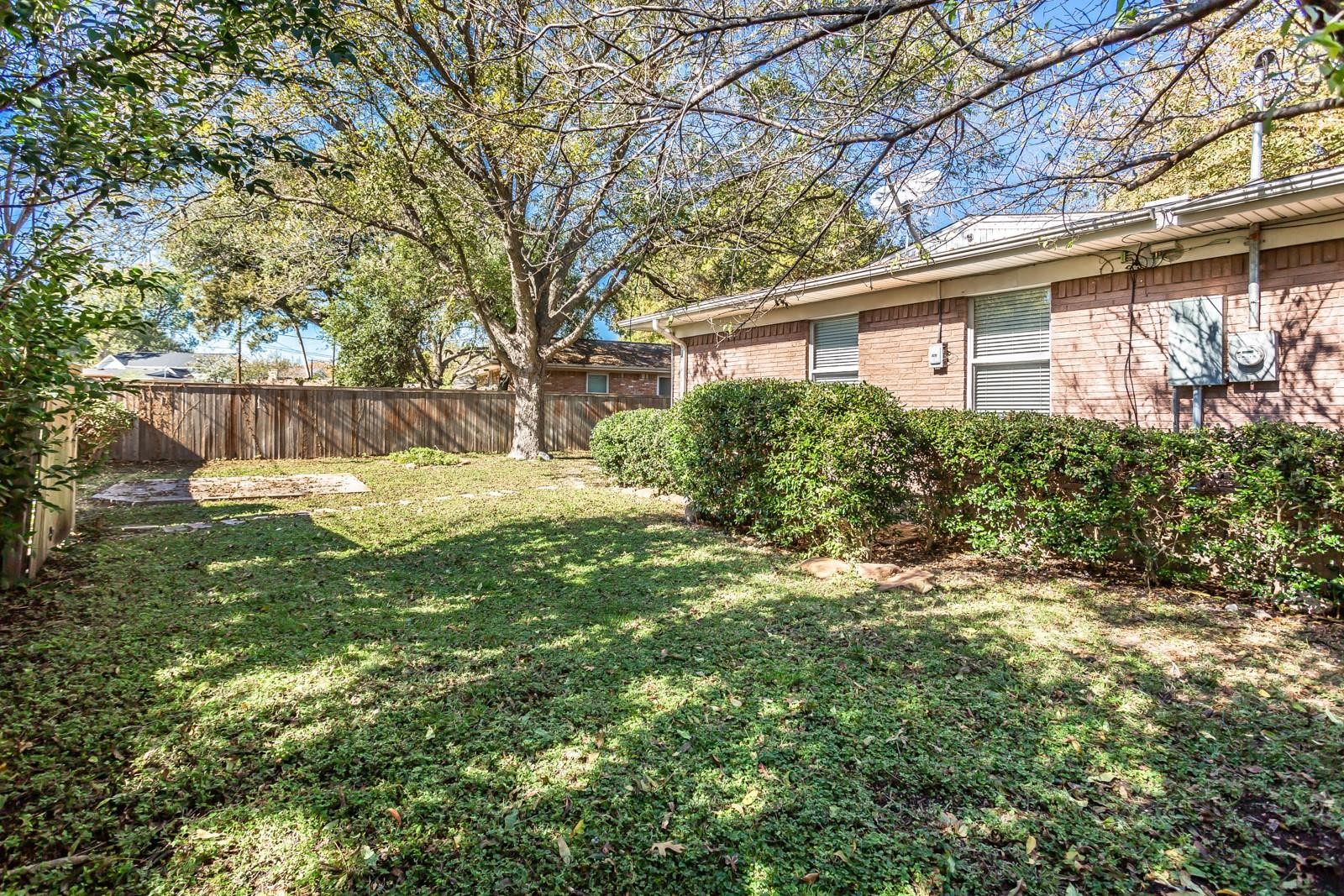 6912 Wake Forrest Drive Dallas TX 75214