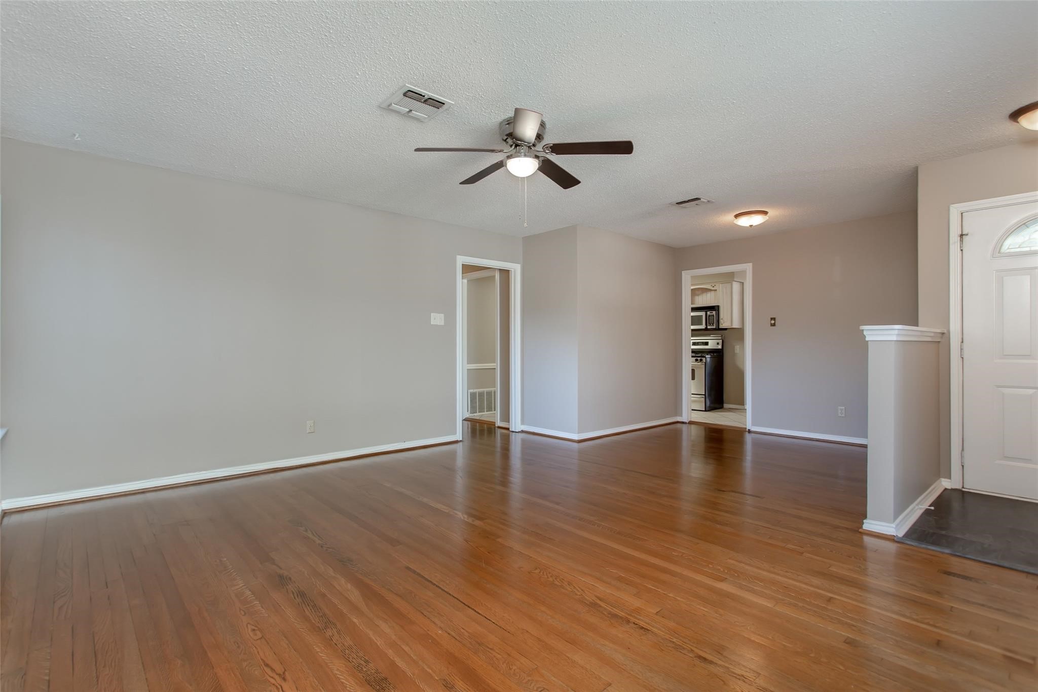 6912 Wake Forrest Drive Dallas TX 75214