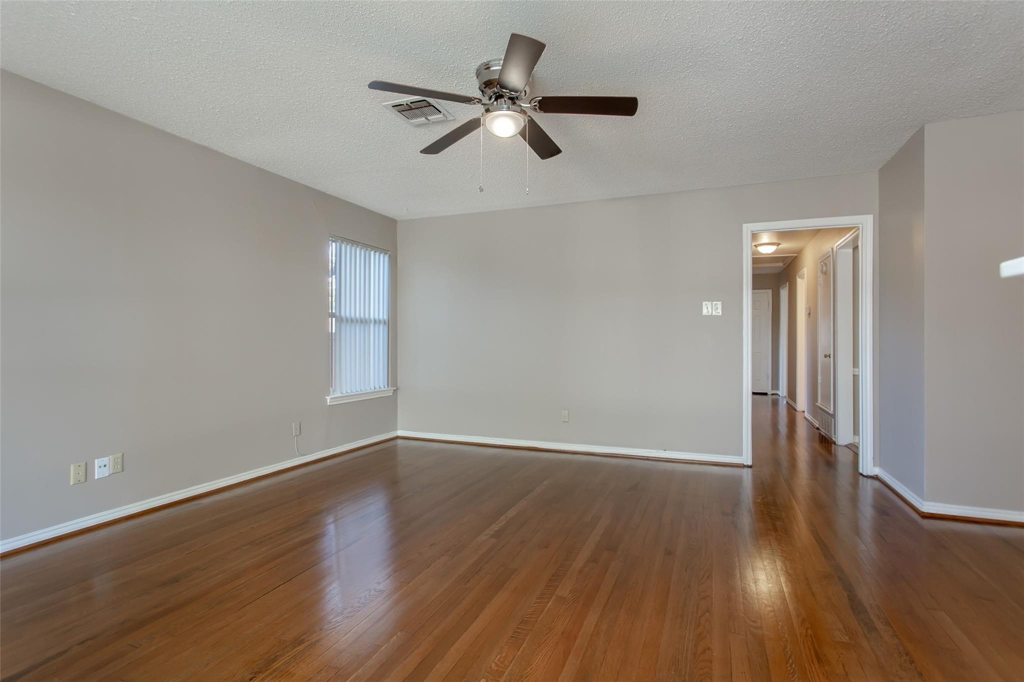 6912 Wake Forrest Drive Dallas TX 75214
