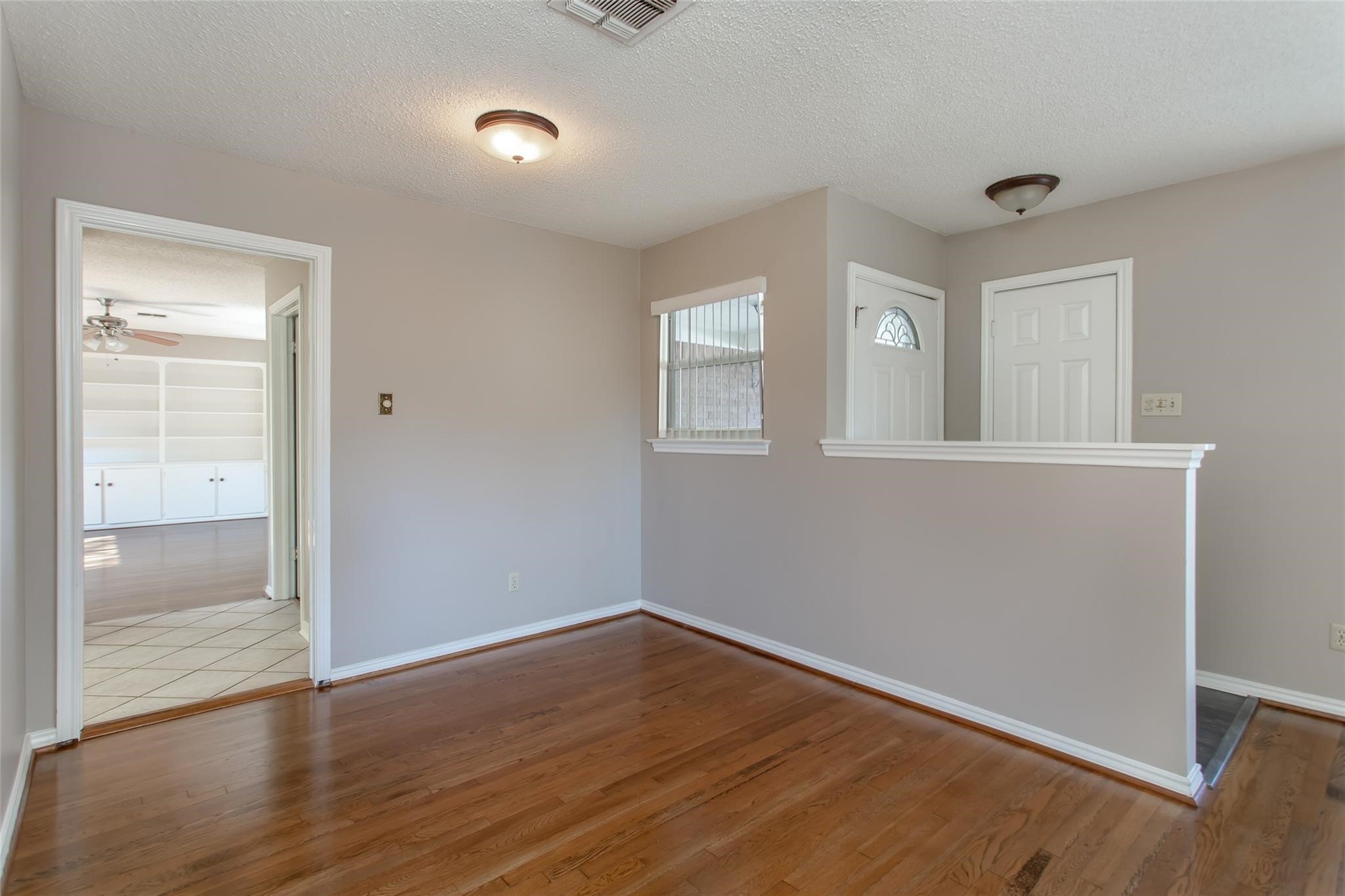 6912 Wake Forrest Drive Dallas TX 75214