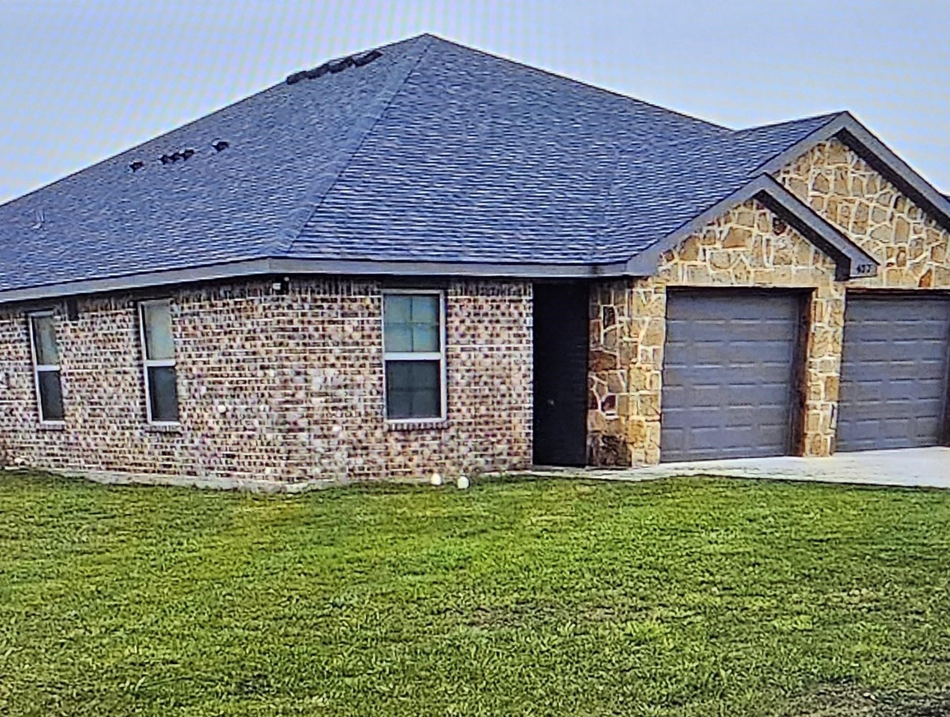 407 W Criner Street Grandview TX 76050