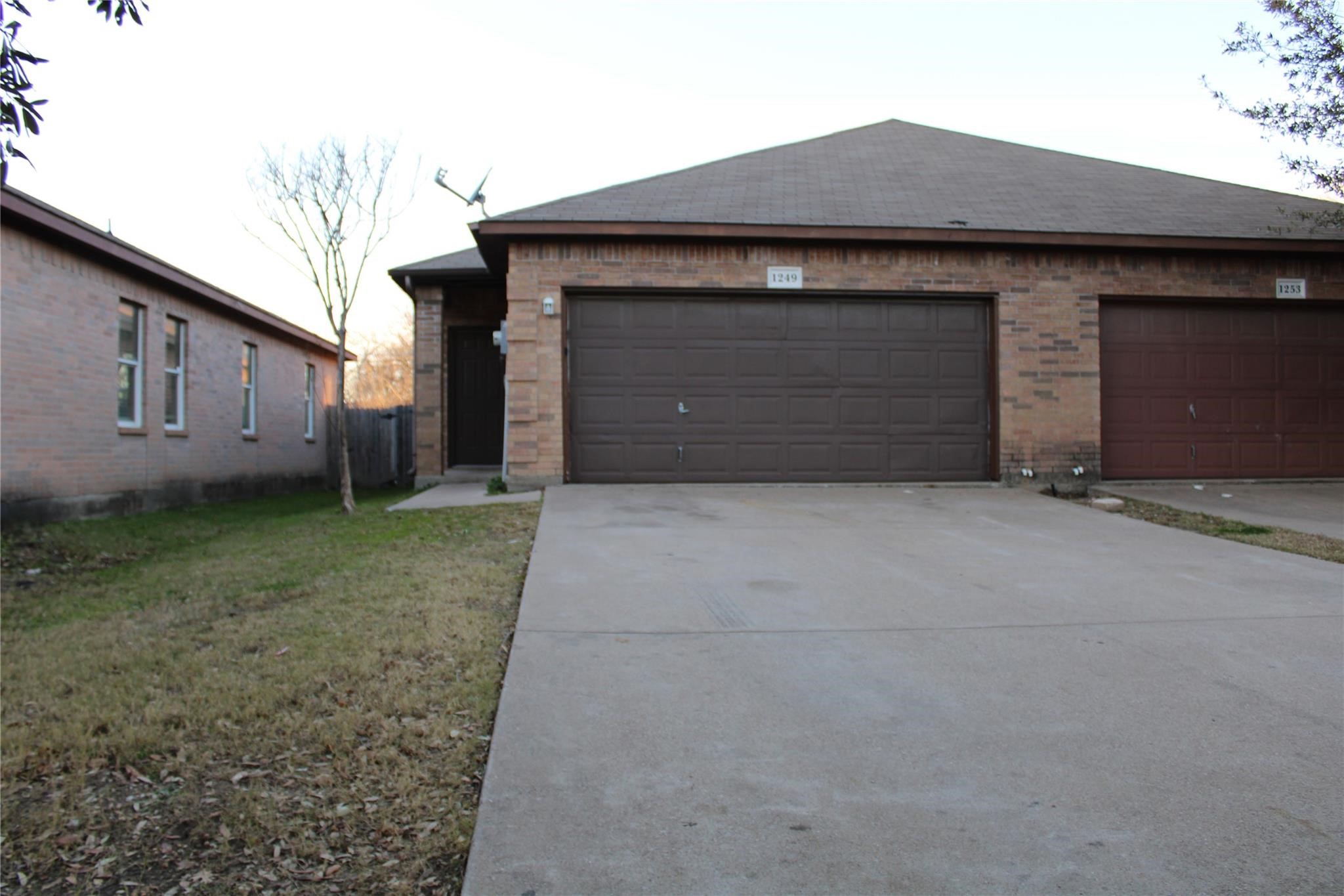 1249 Redman Avenue Mesquite TX 75149