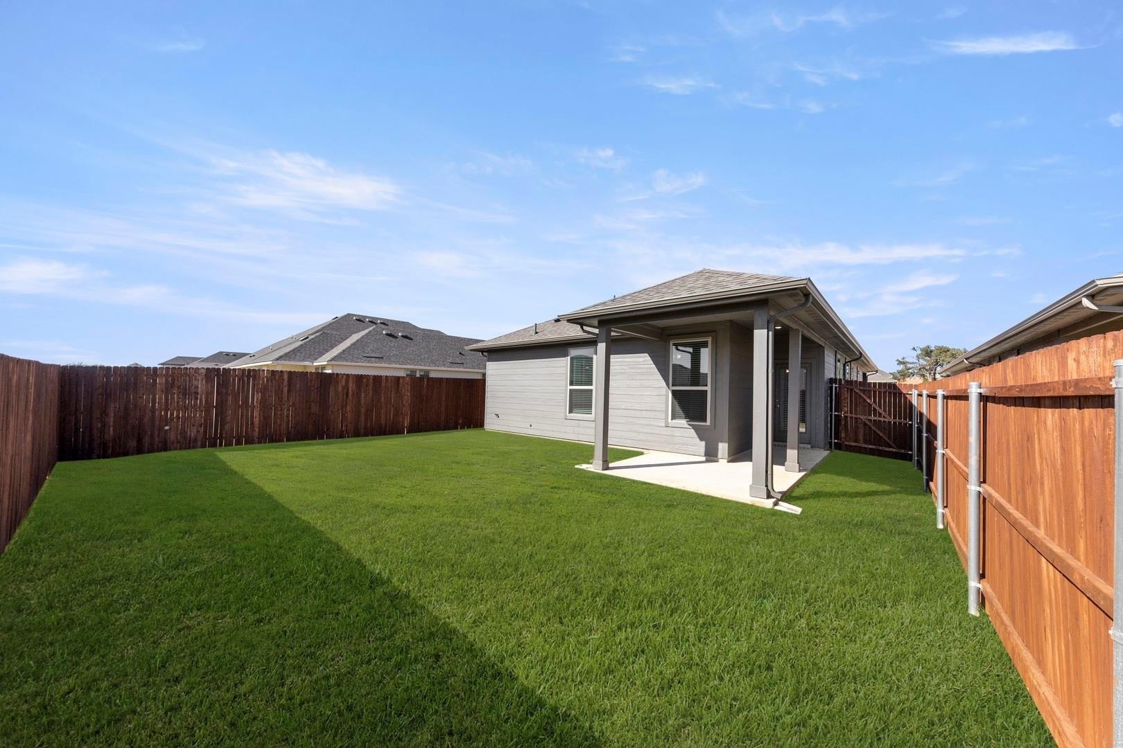 1713 Meadow Crest Drive Aubrey TX 76227