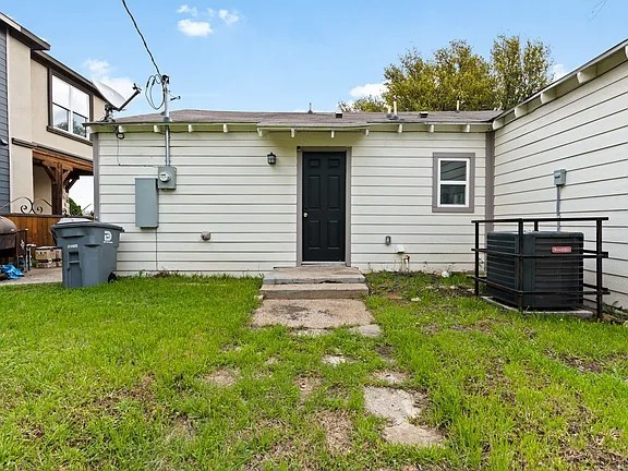 2819 Alabama Avenue Dallas TX 75216