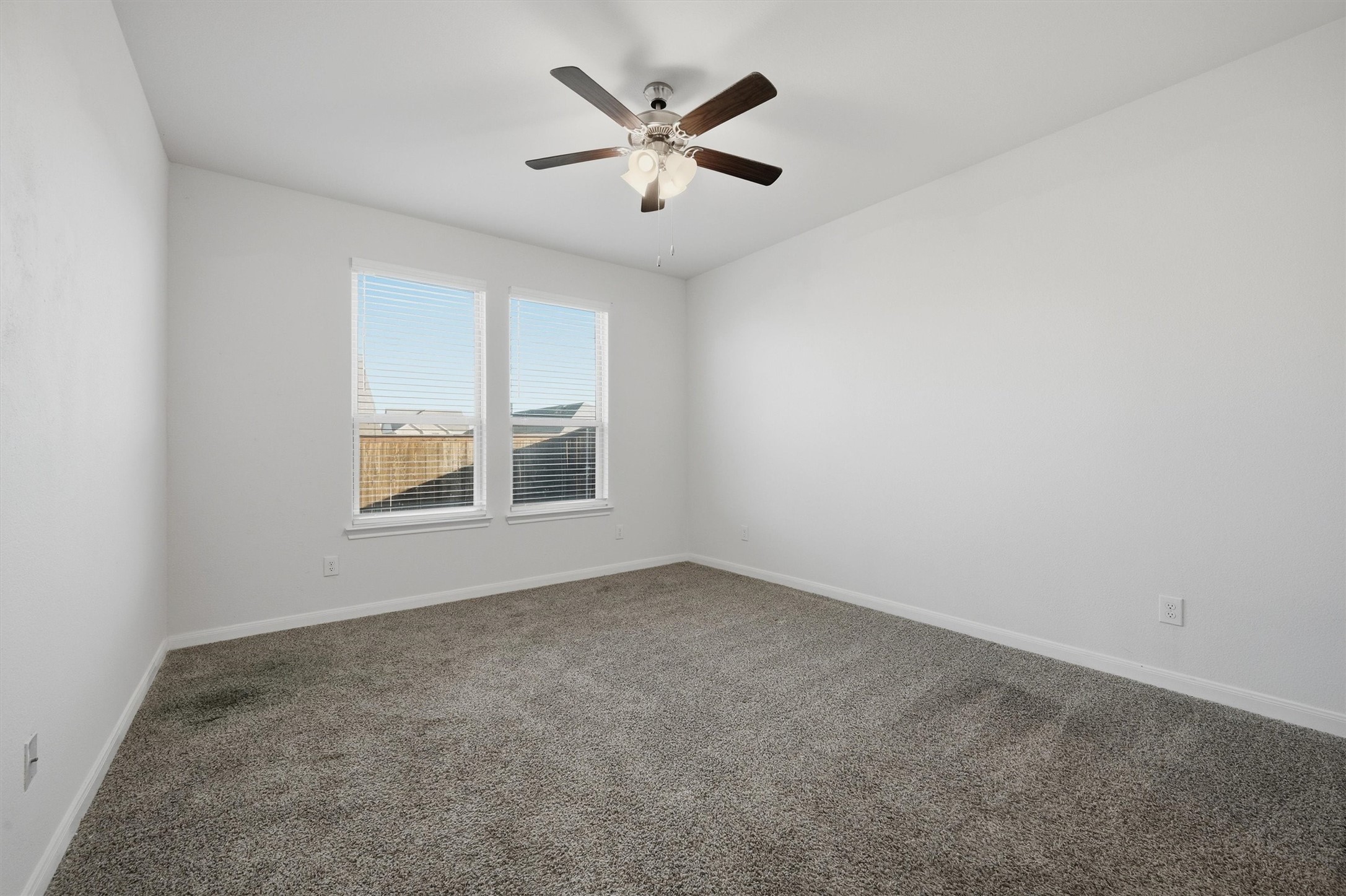 3947 Oak Creek Circle Denison TX 75020
