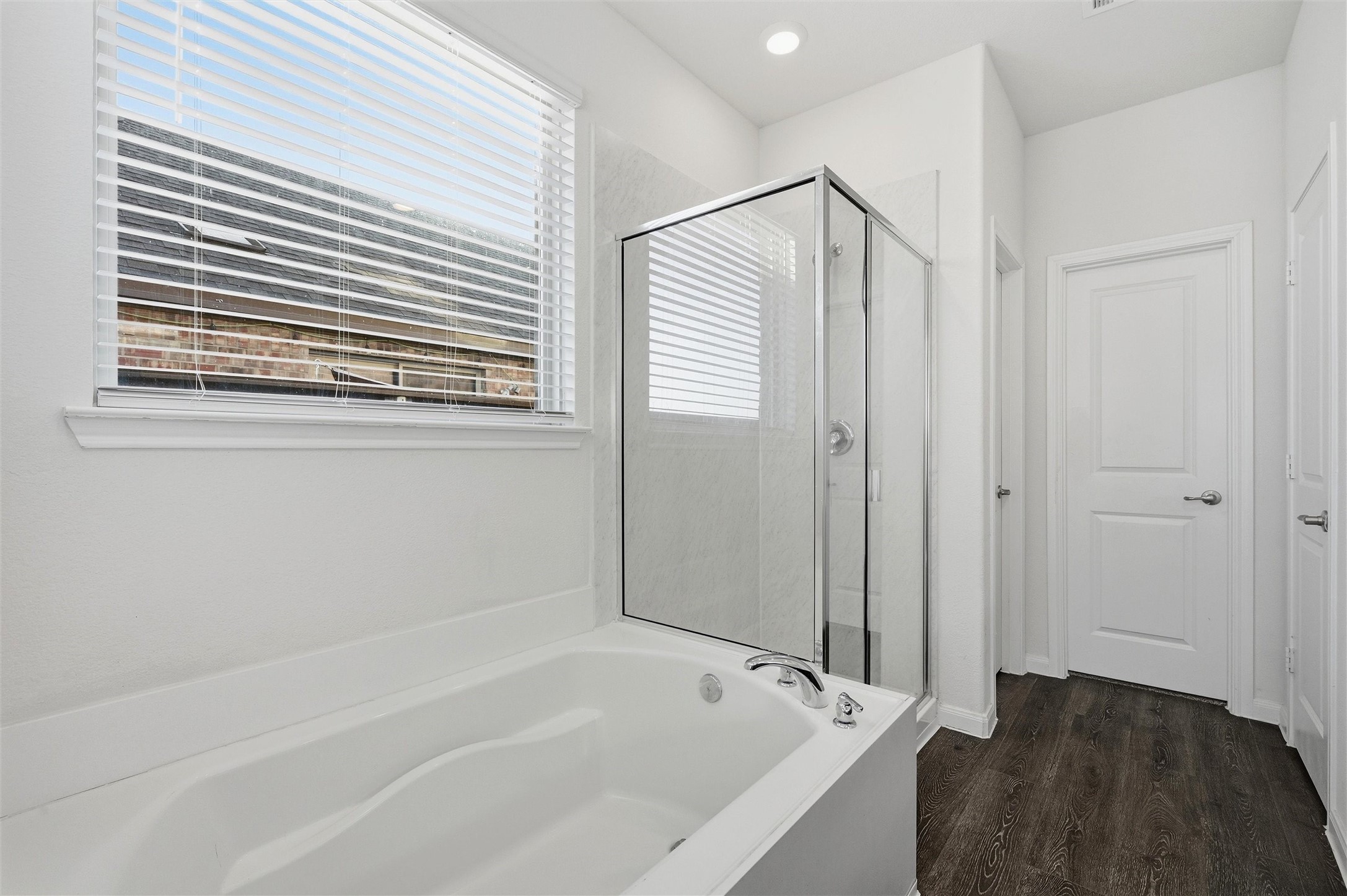 3947 Oak Creek Circle Denison TX 75020