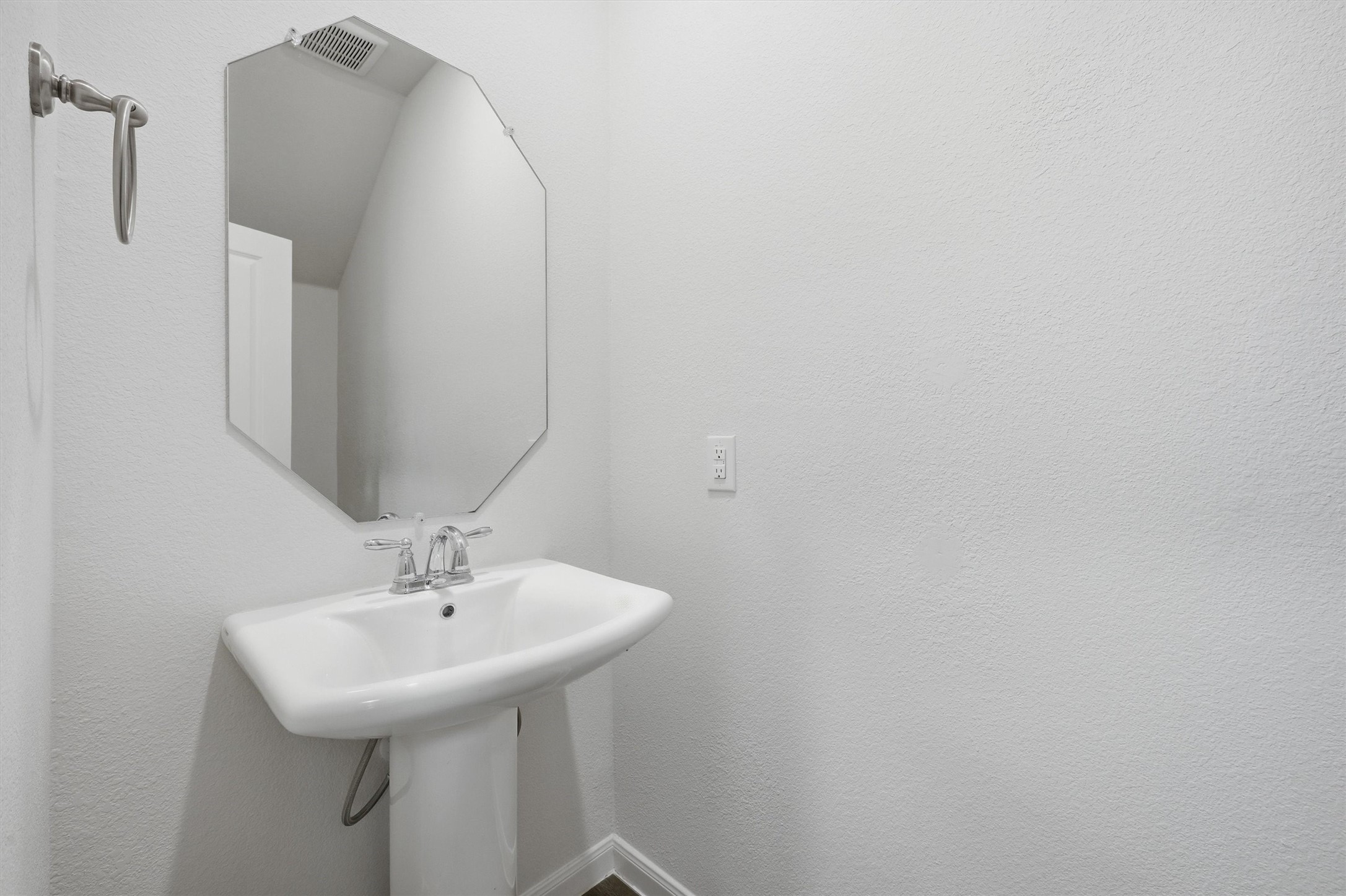 3947 Oak Creek Circle Denison TX 75020
