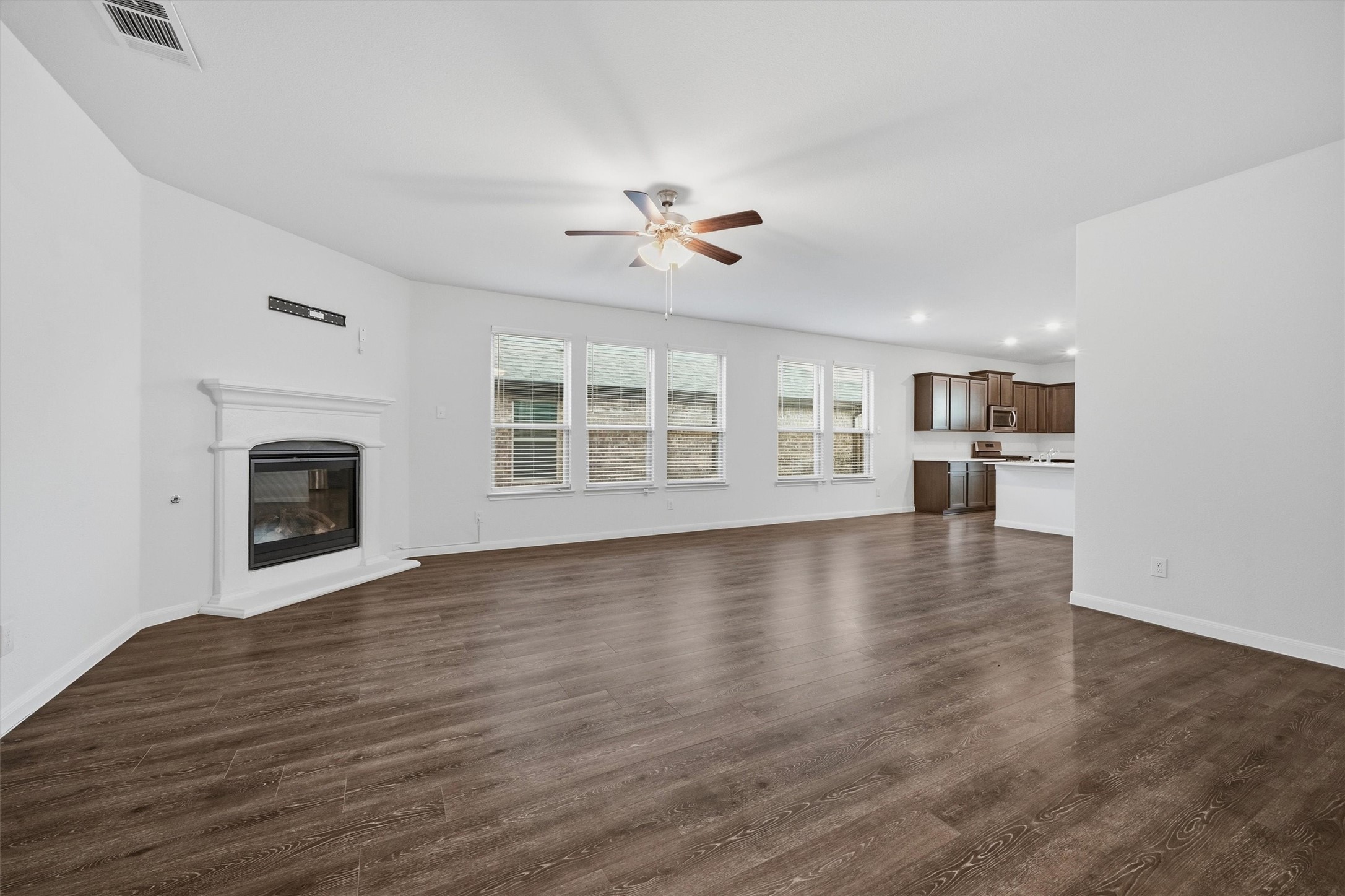 3947 Oak Creek Circle Denison TX 75020
