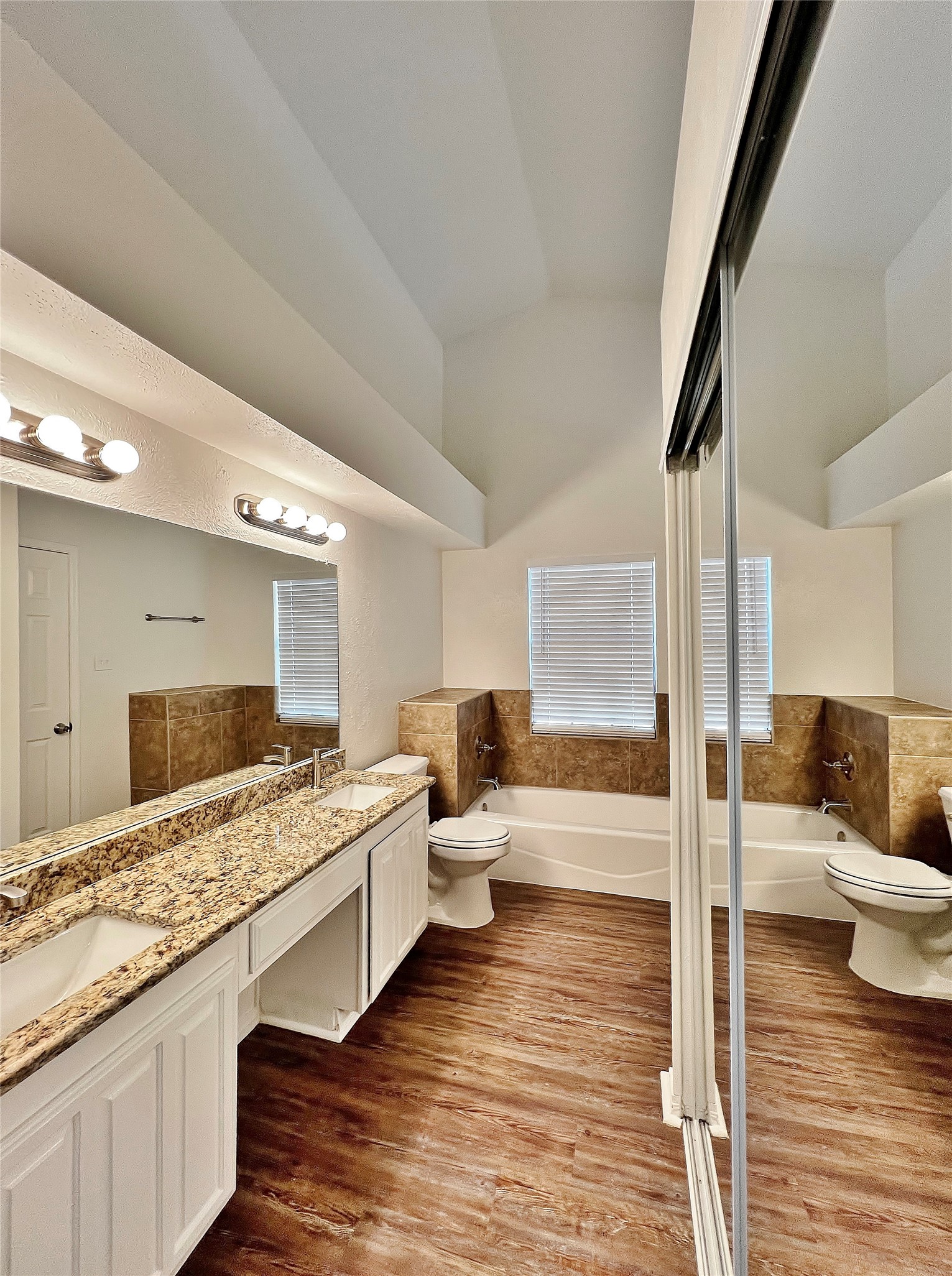 1028 Whitewater Trail Desoto TX 75115