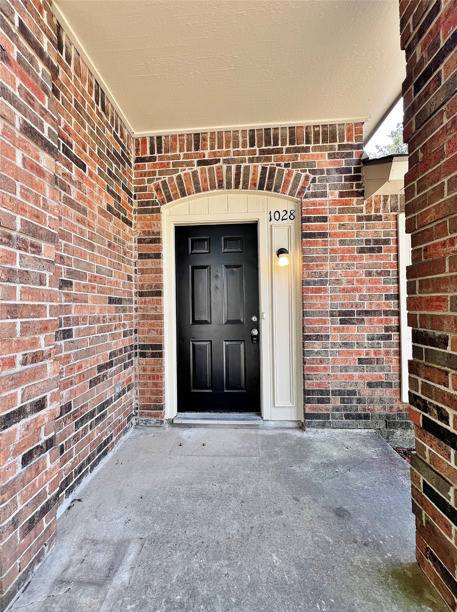 1028 Whitewater Trail Desoto TX 75115