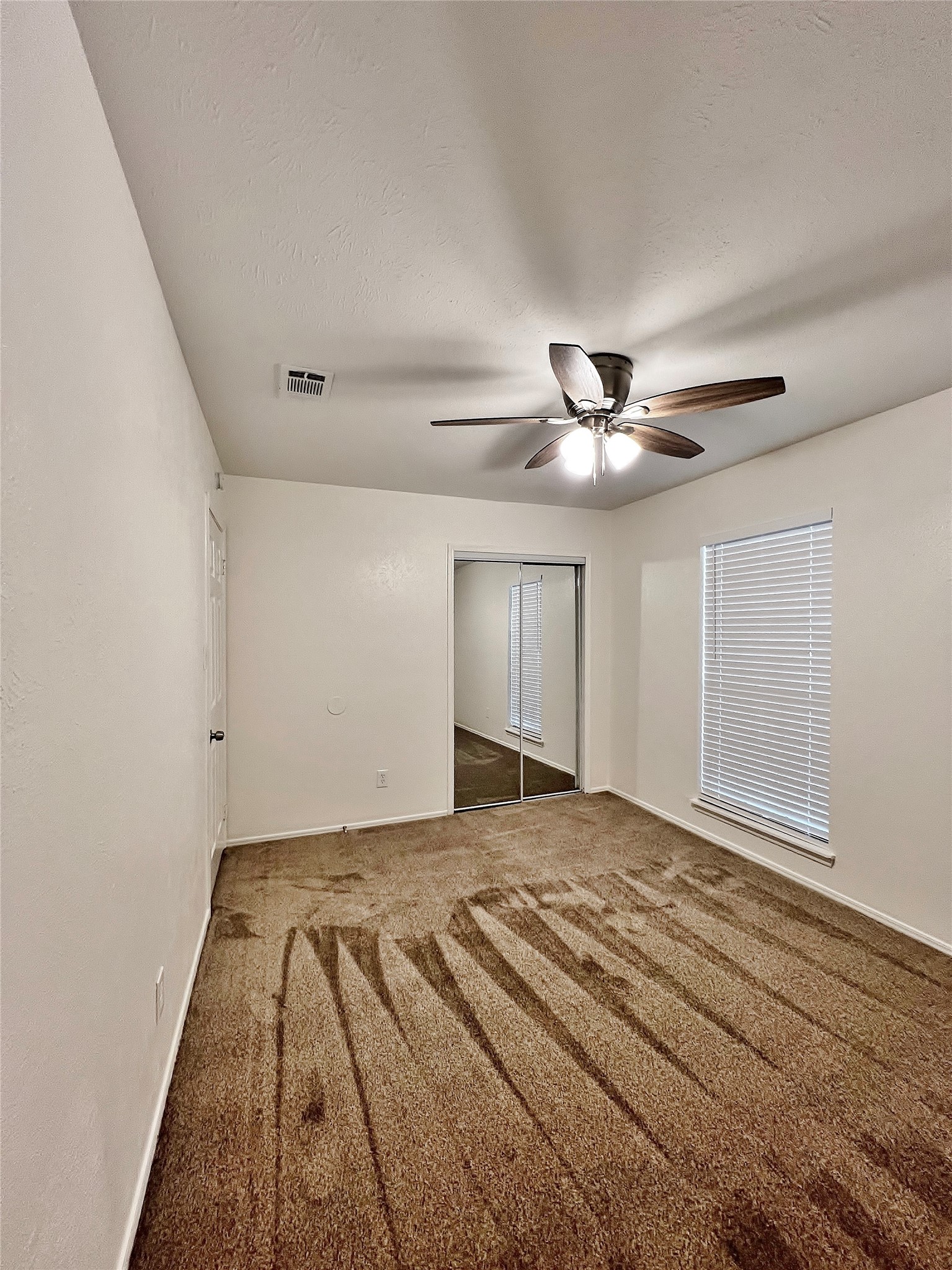 1028 Whitewater Trail Desoto TX 75115