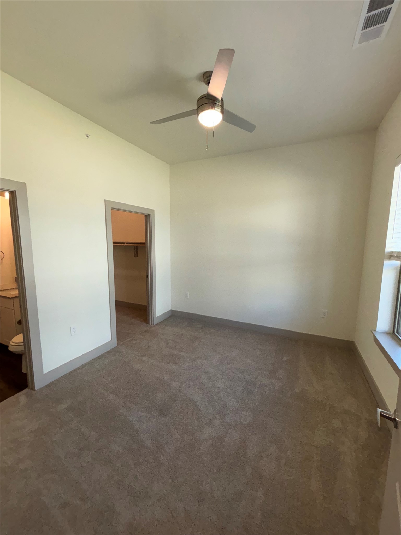 2036 Oak Grove Aubrey TX 76227