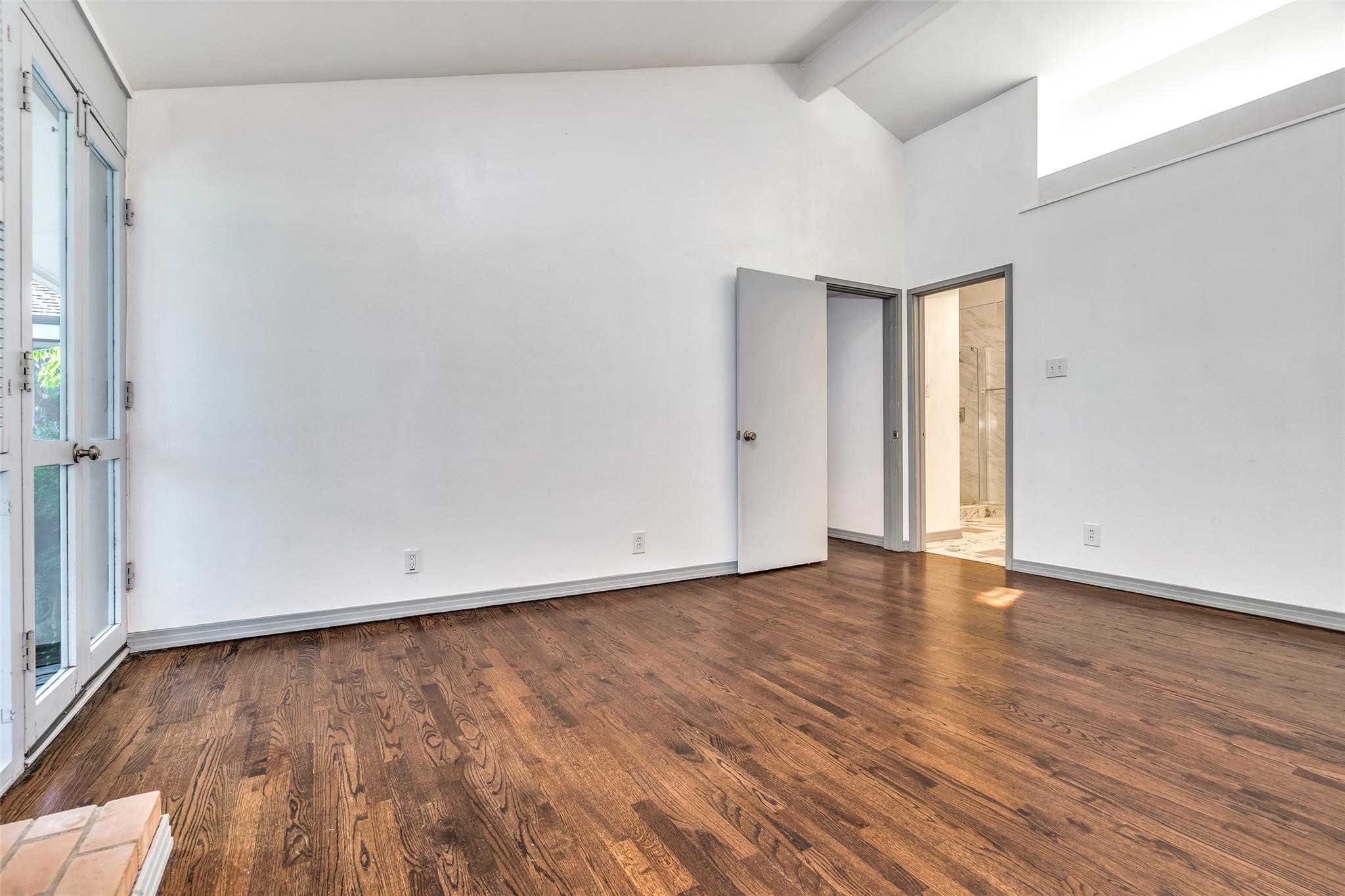 6916 Forest Lane Dallas TX 75230
