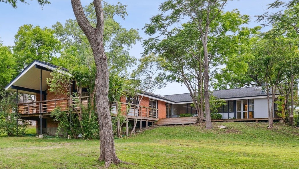 6916 Forest Lane Dallas TX 75230