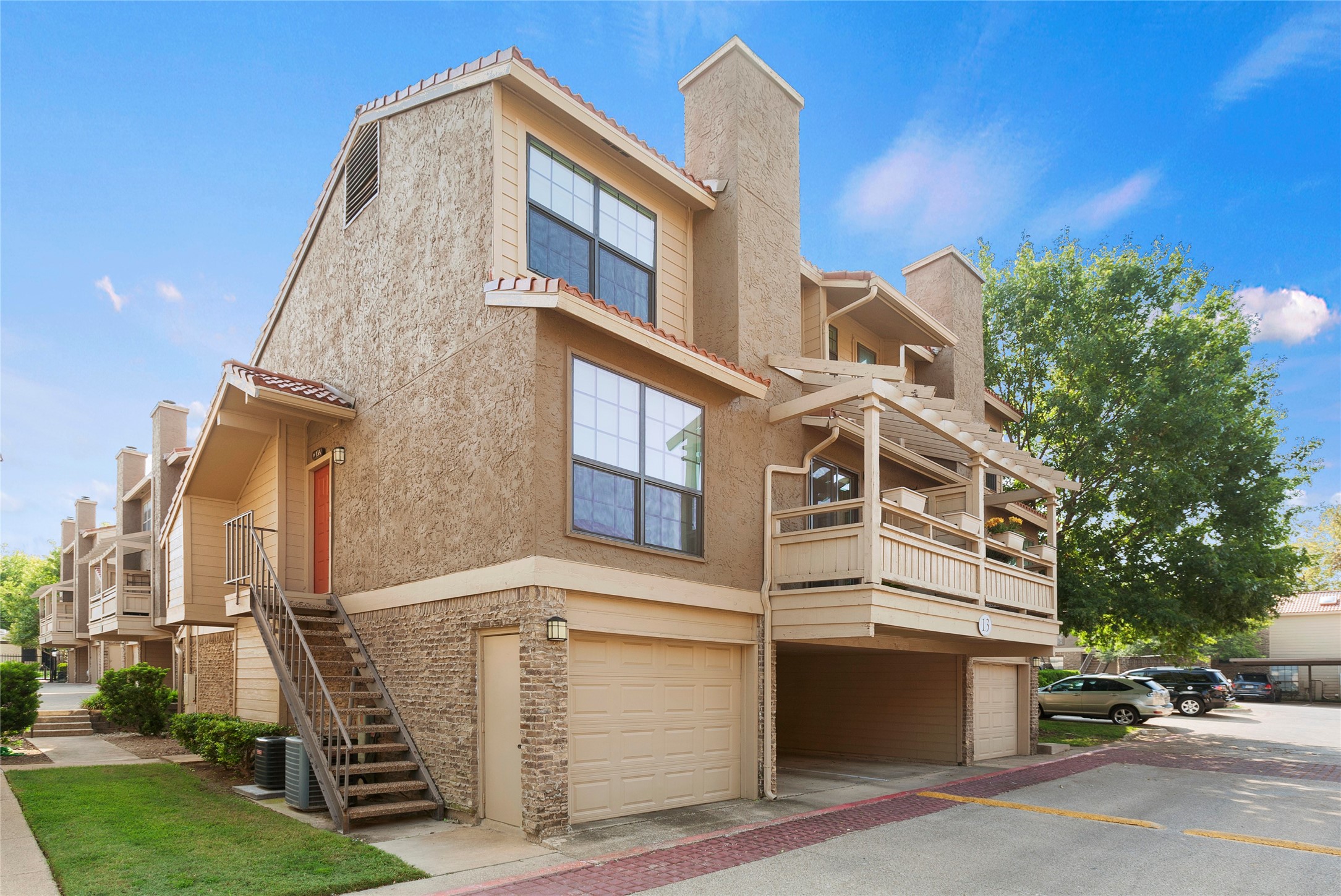 5200 Martel Avenue Dallas TX 75206