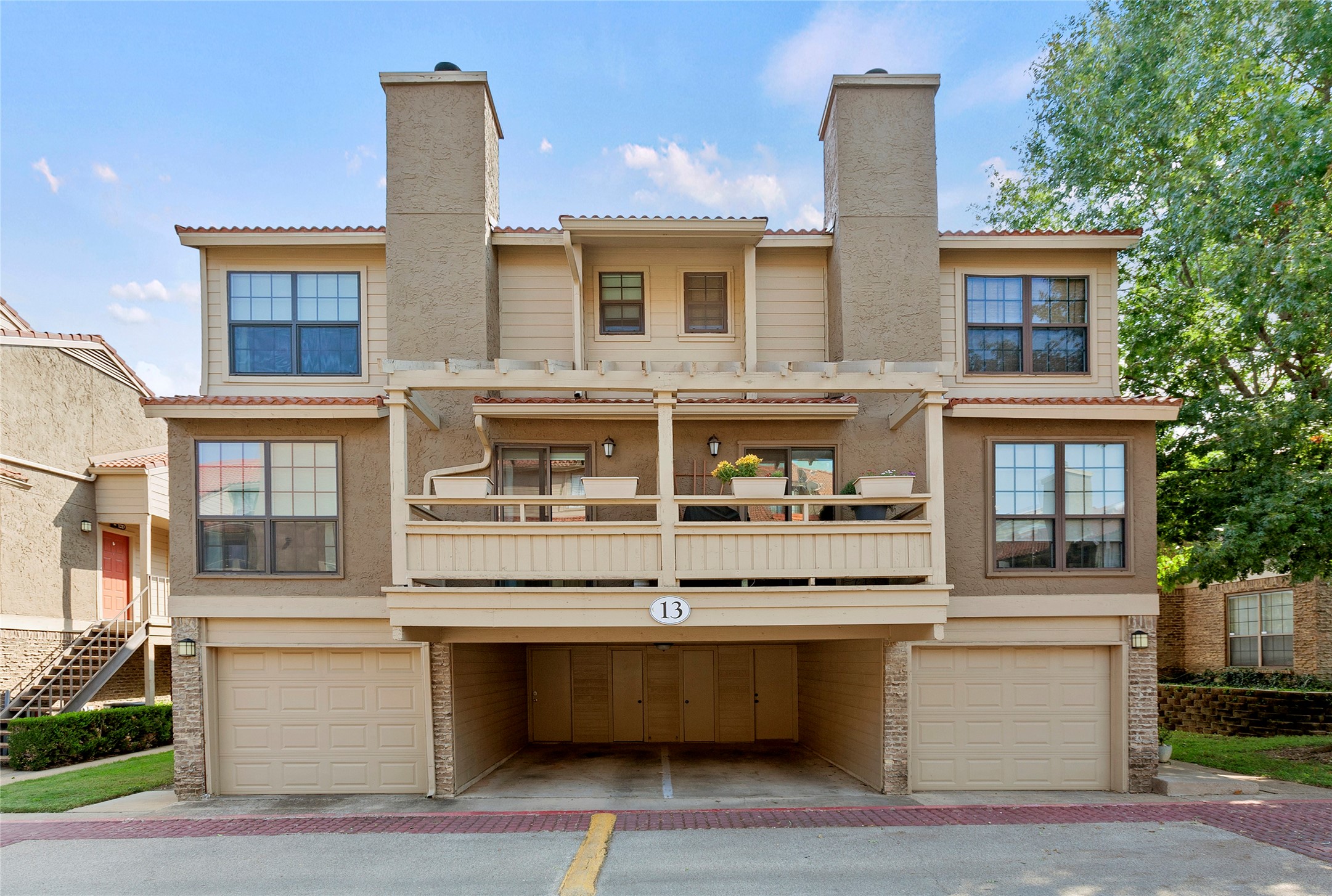 5200 Martel Avenue Dallas TX 75206