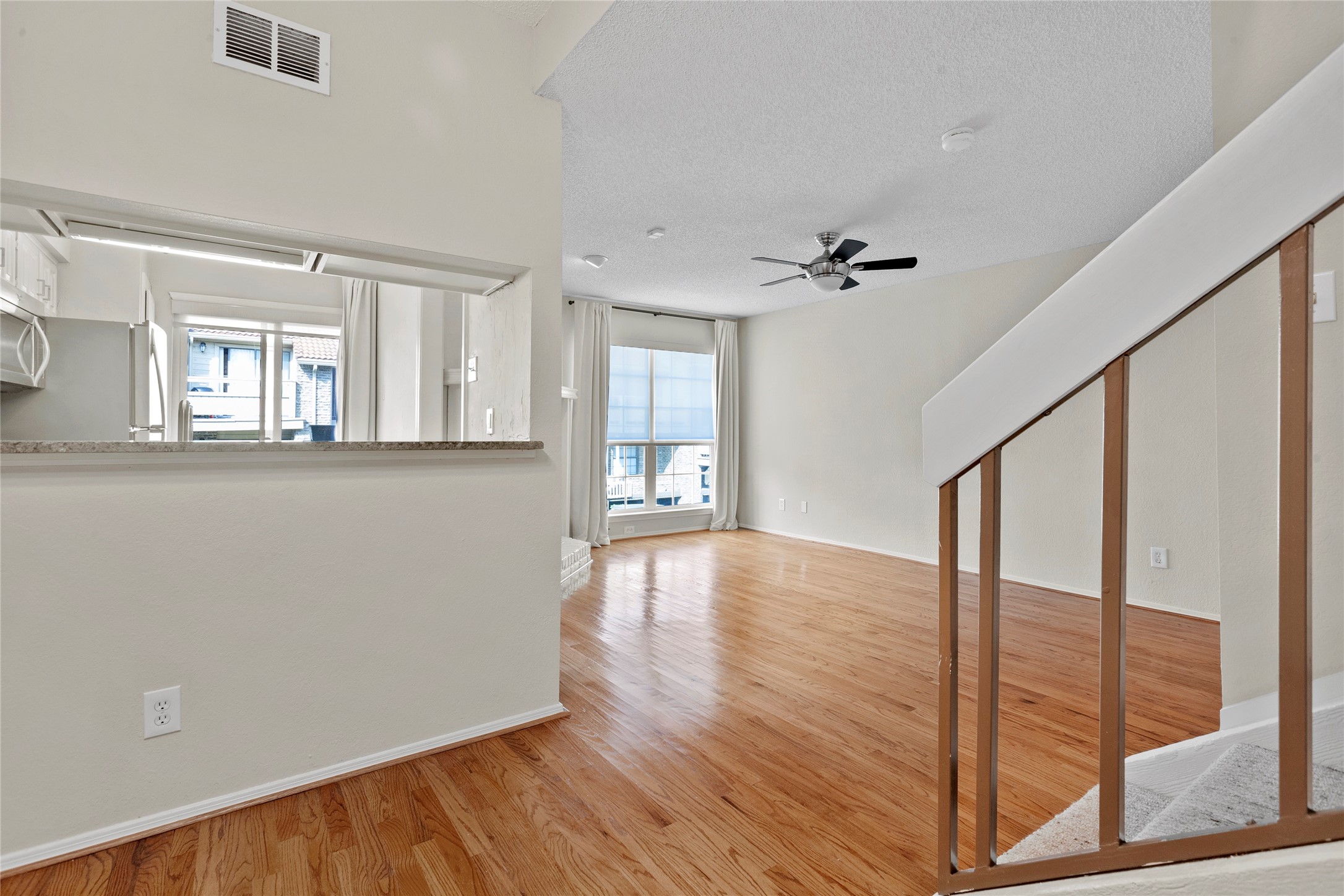 5200 Martel Avenue Dallas TX 75206