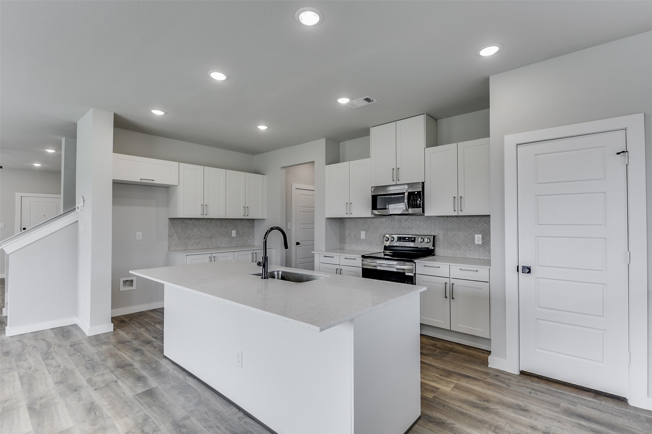 6832 Florence Drive Midlothian TX 76065