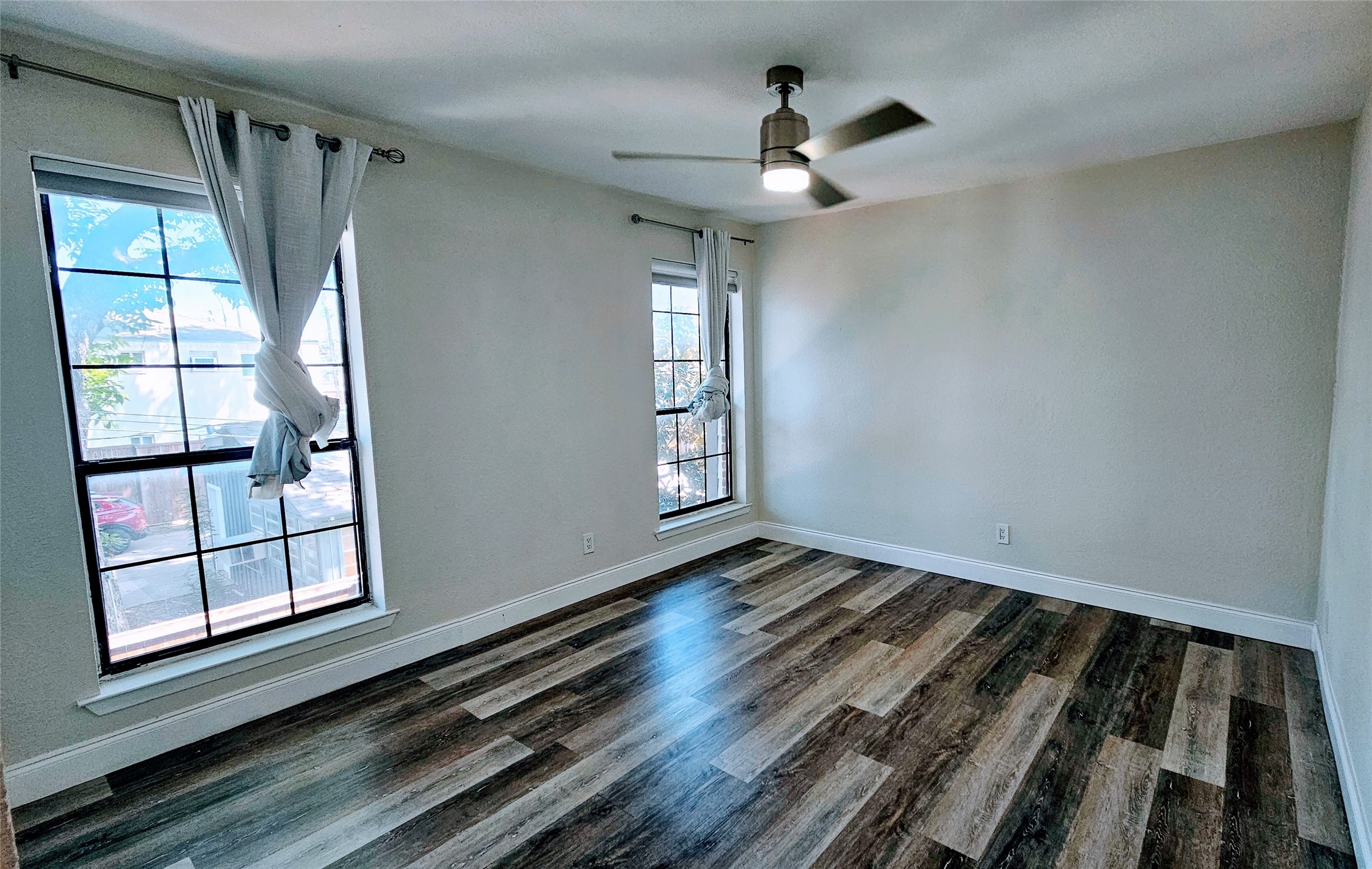 3904 Rawlins Street Dallas TX 75219