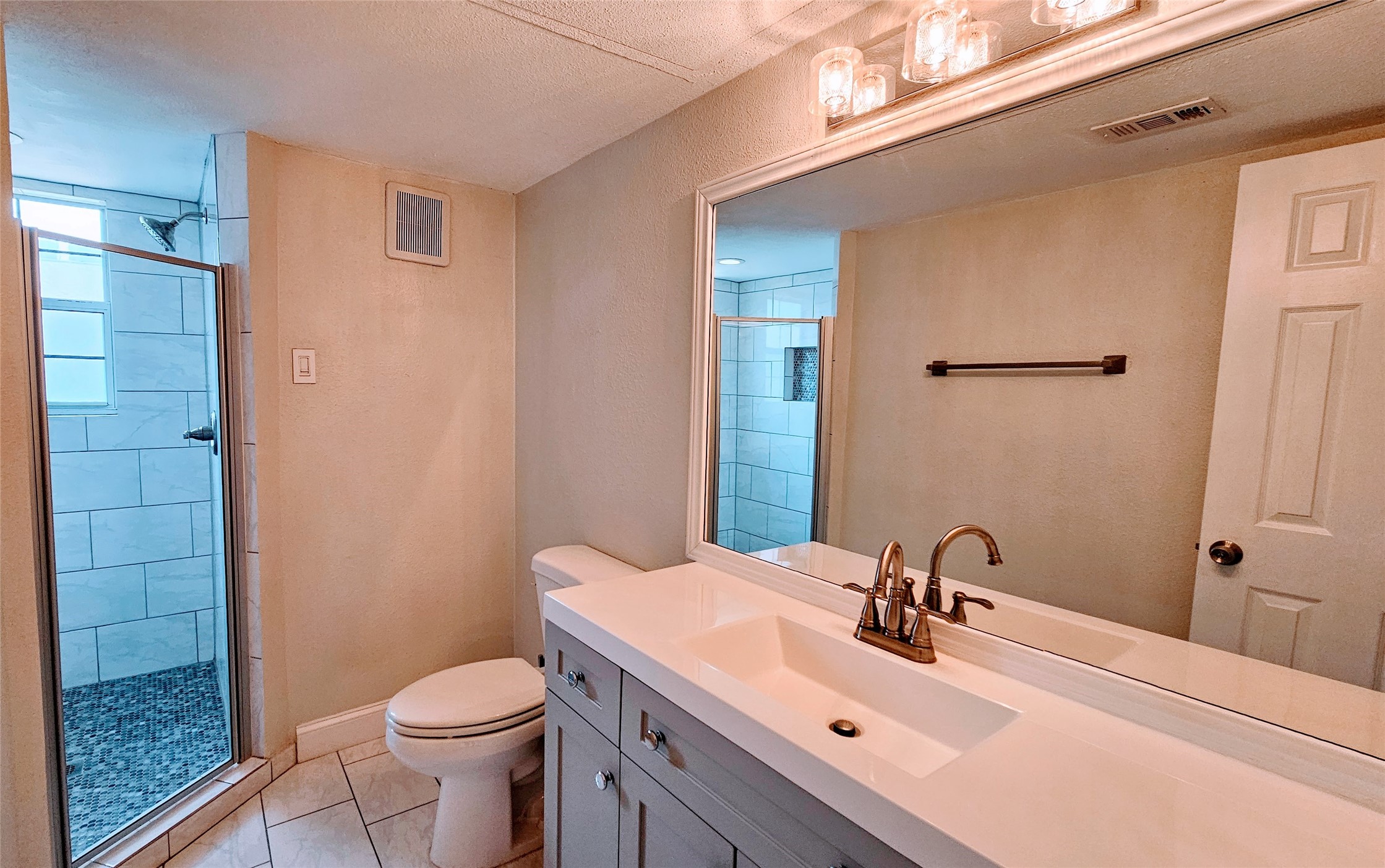 3904 Rawlins Street Dallas TX 75219