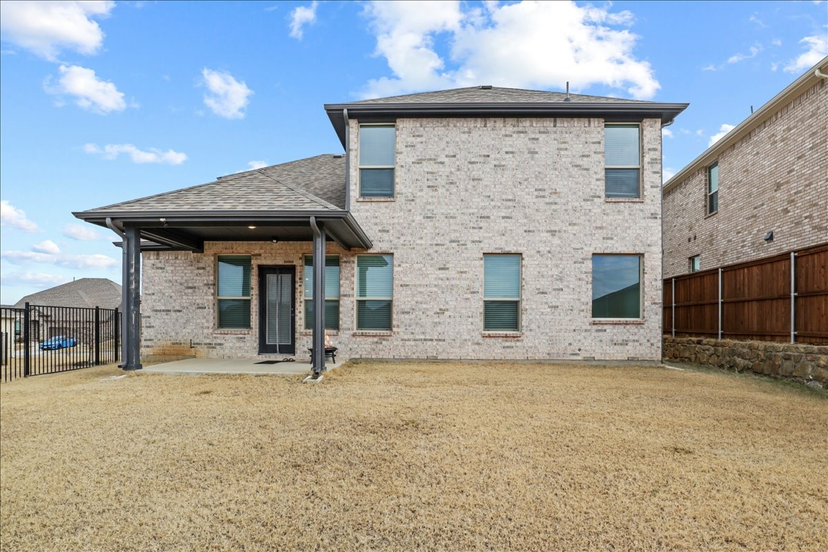 5321 Waterview Court Haltom City TX 76137