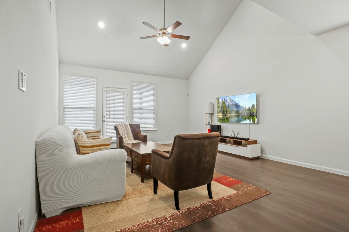 5321 Waterview Court Haltom City TX 76137