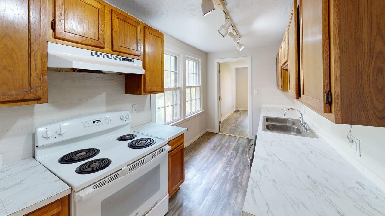 224 W Hull Street Denison TX 75020