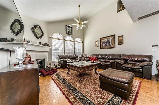 1612 Chester Drive Plano TX 75025