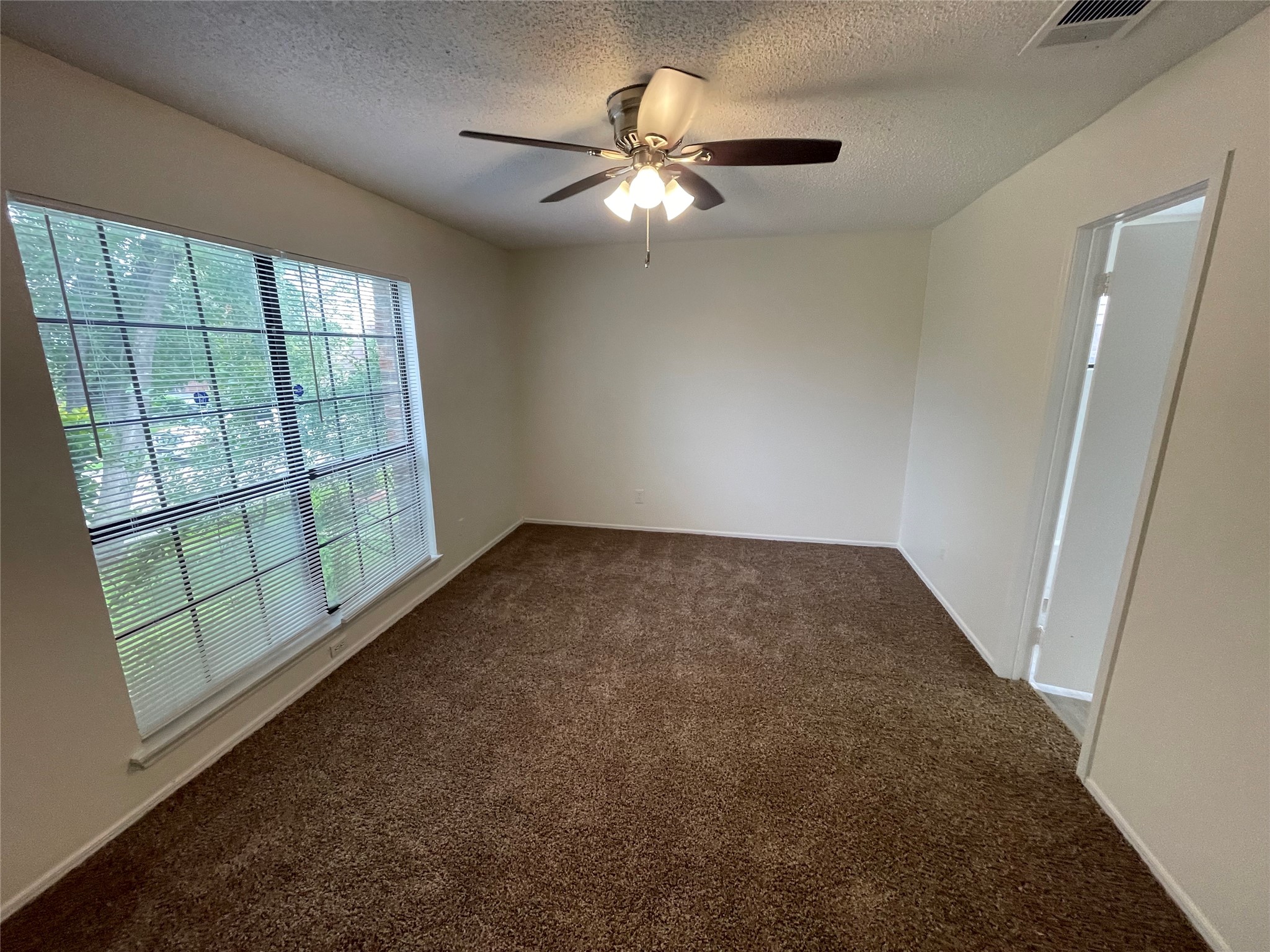 9415 Rutherglen Drive Dallas TX 75227