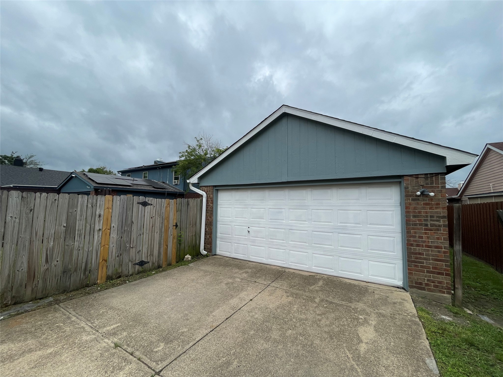 9415 Rutherglen Drive Dallas TX 75227