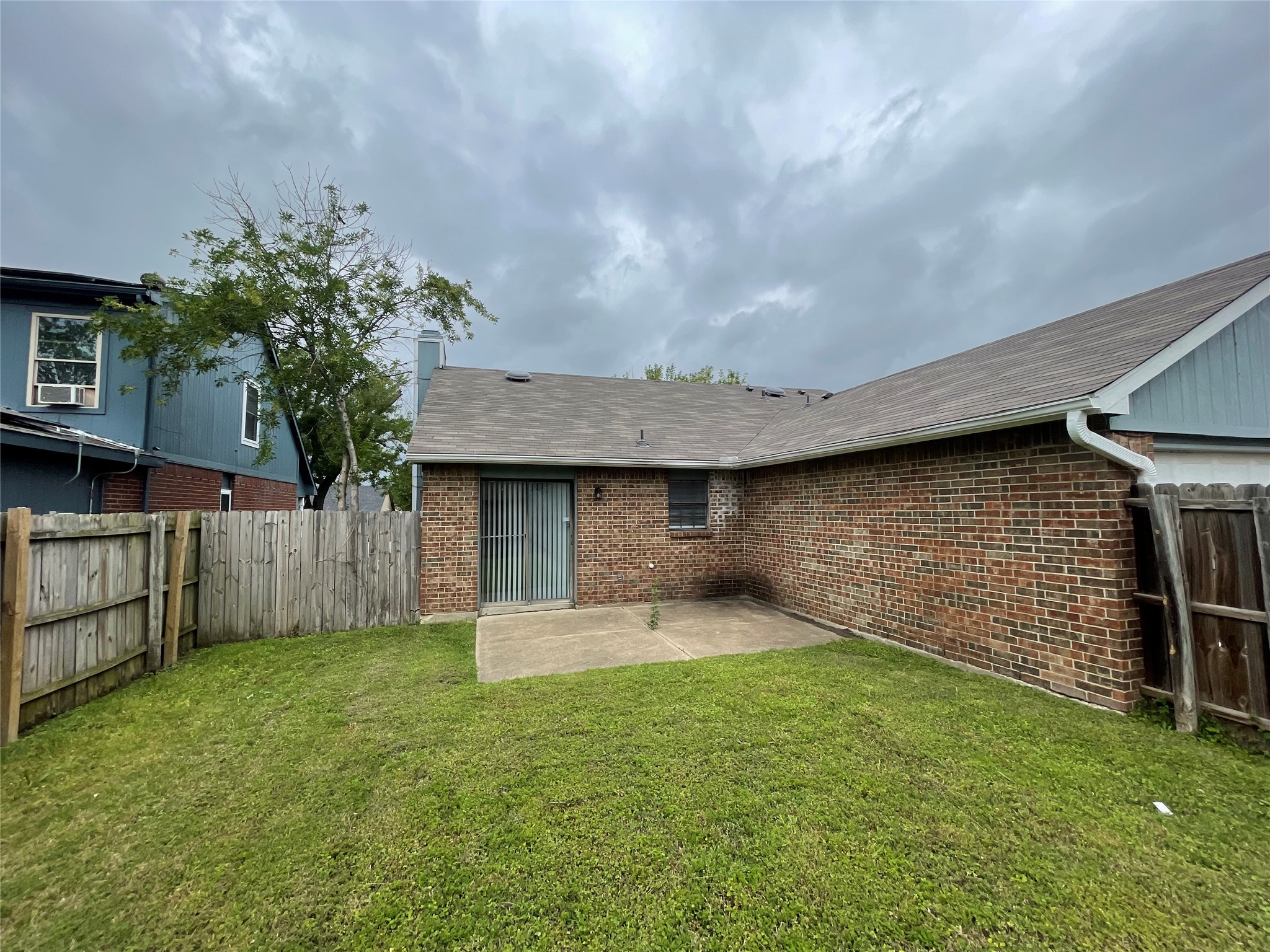 9415 Rutherglen Drive Dallas TX 75227