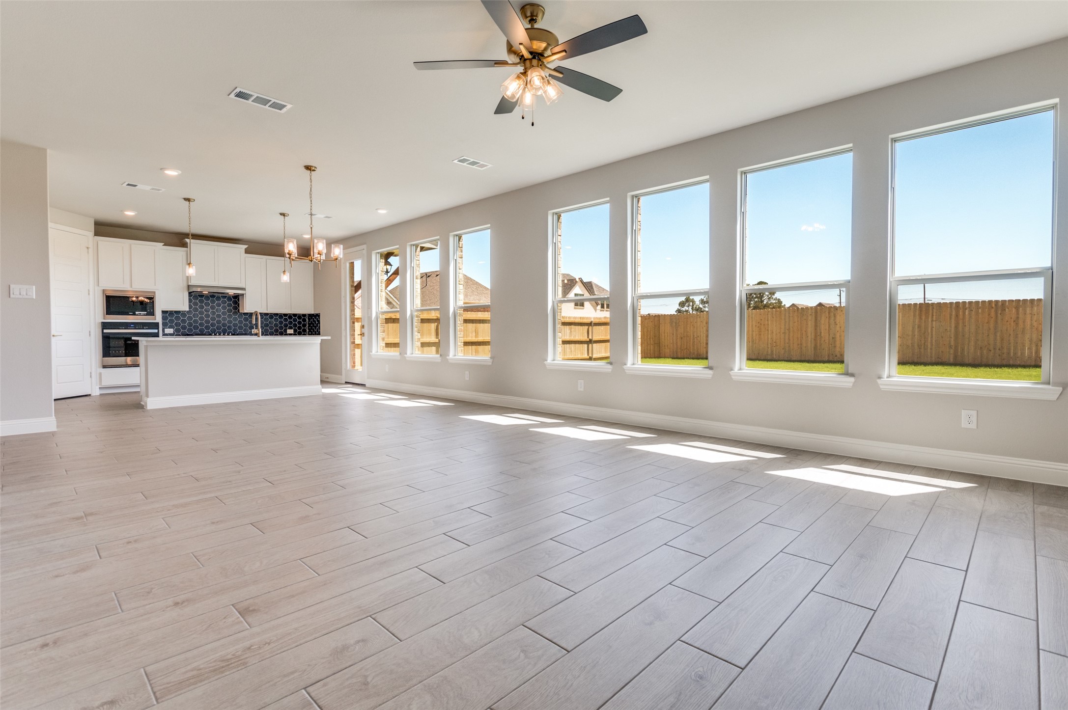 3722 Mighty Oaks Street Bedford TX 76021