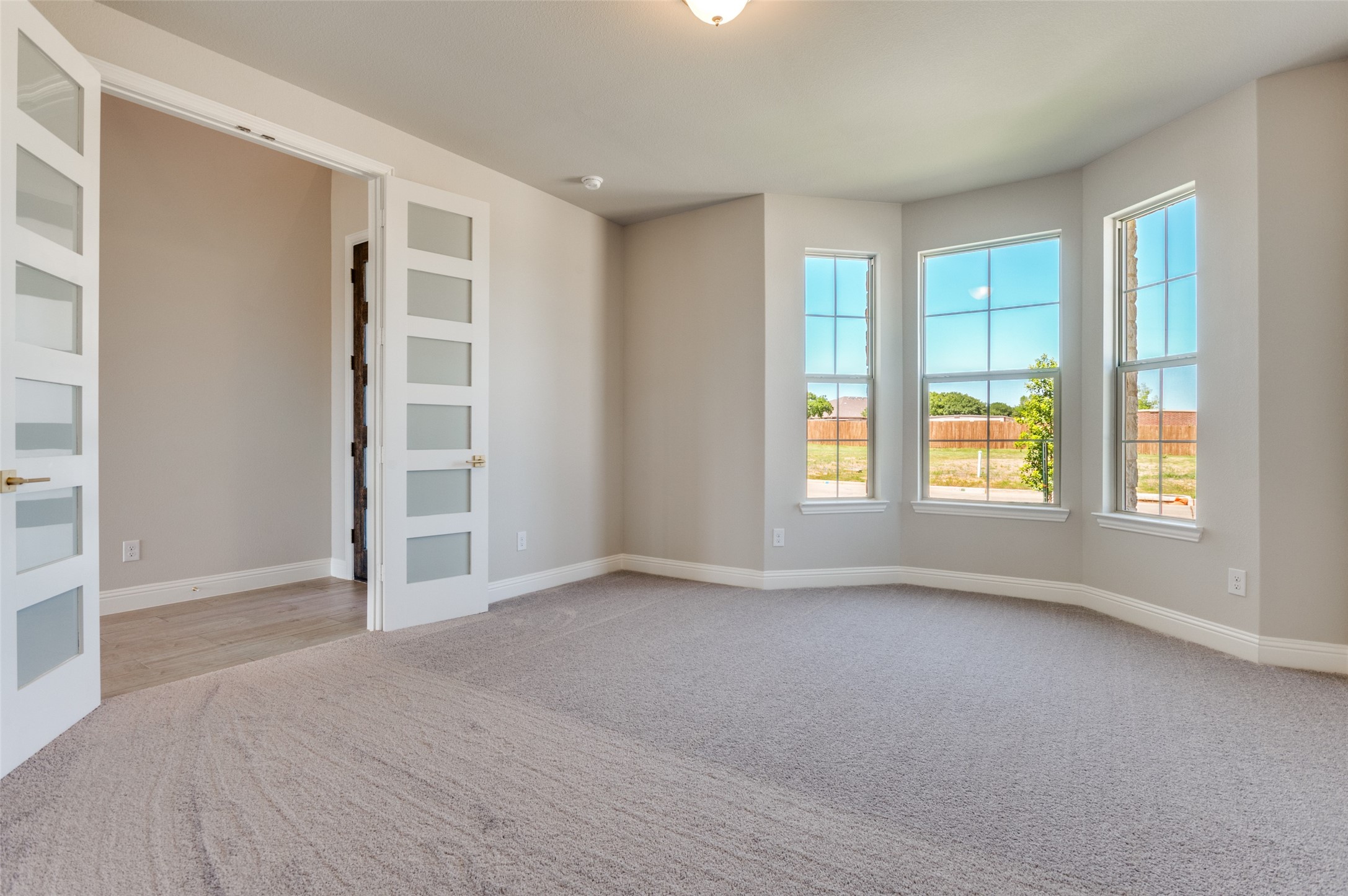 3722 Mighty Oaks Street Bedford TX 76021