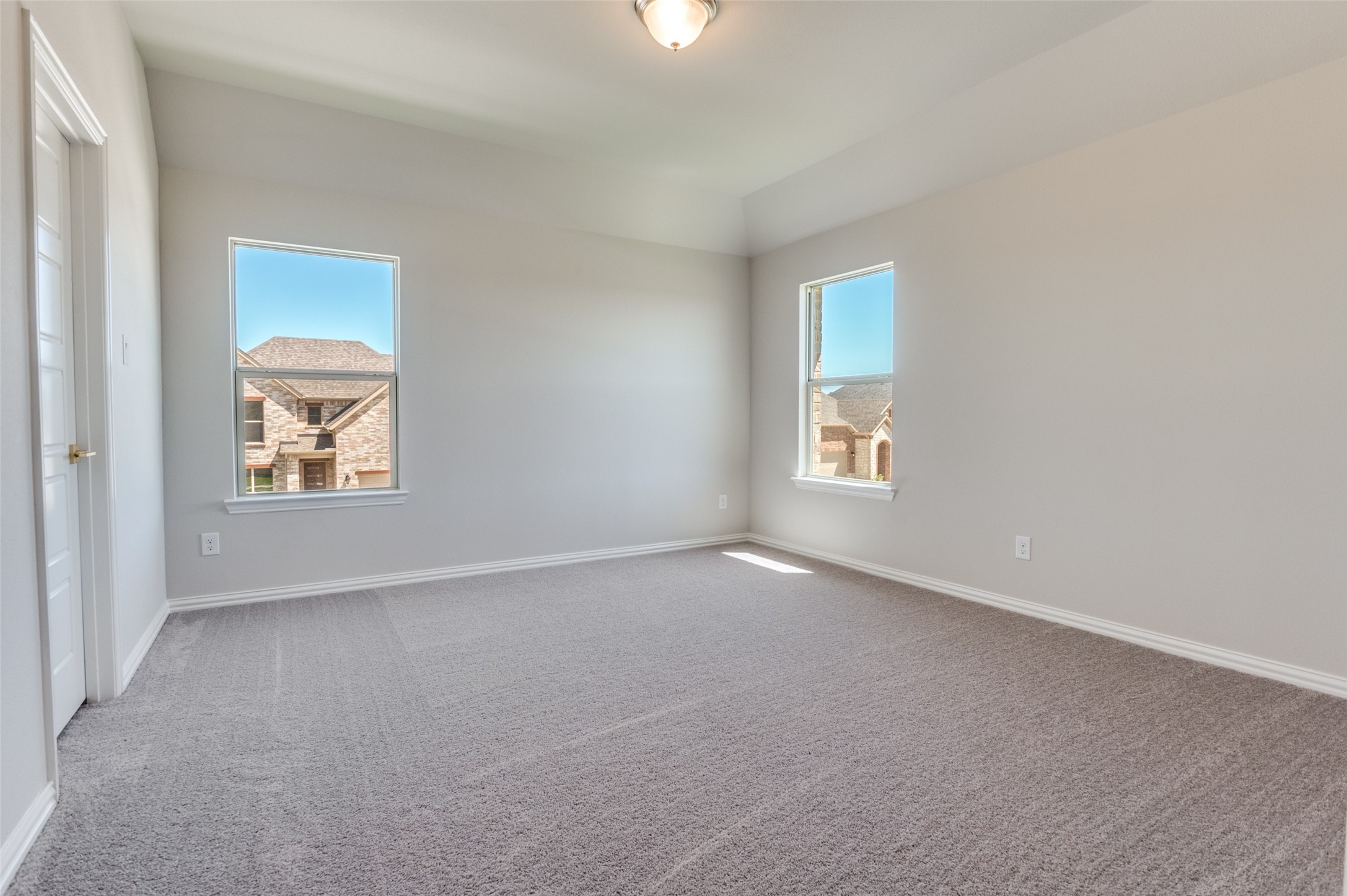 3722 Mighty Oaks Street Bedford TX 76021