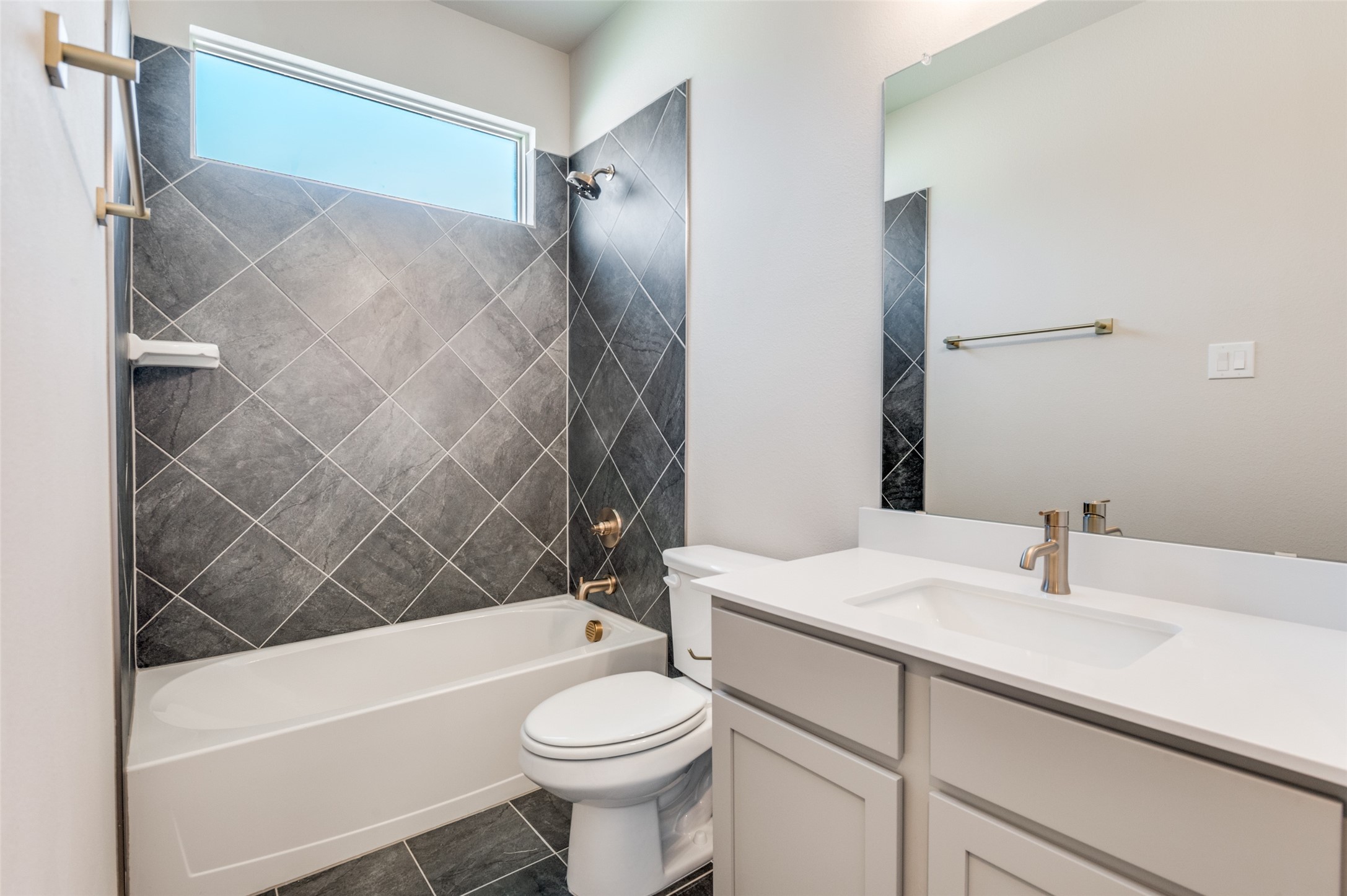 3722 Mighty Oaks Street Bedford TX 76021