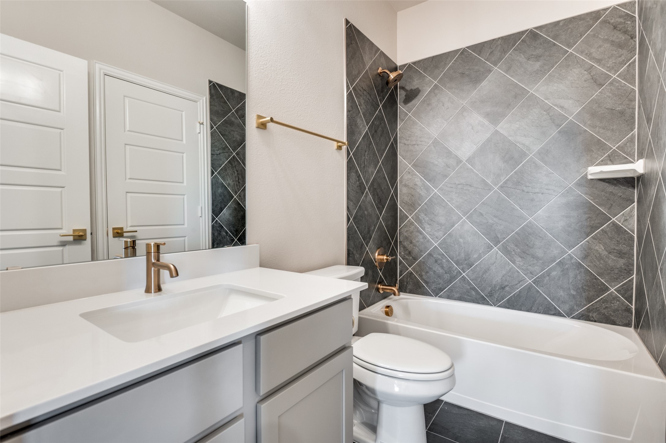 3722 Mighty Oaks Street Bedford TX 76021