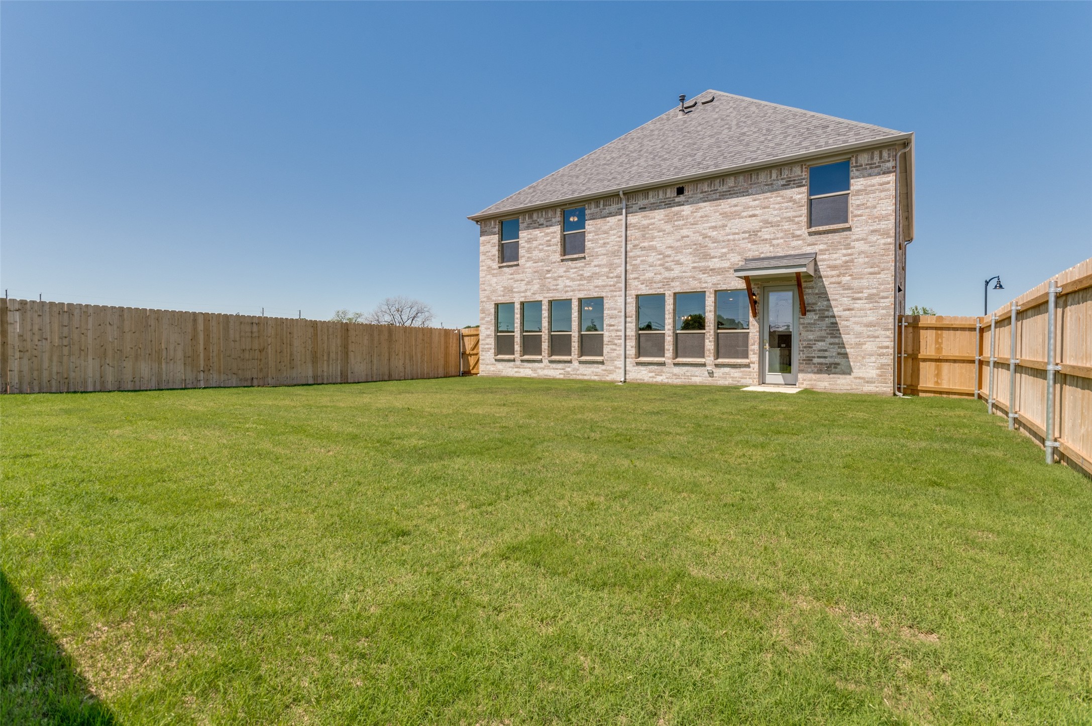 3722 Mighty Oaks Street Bedford TX 76021