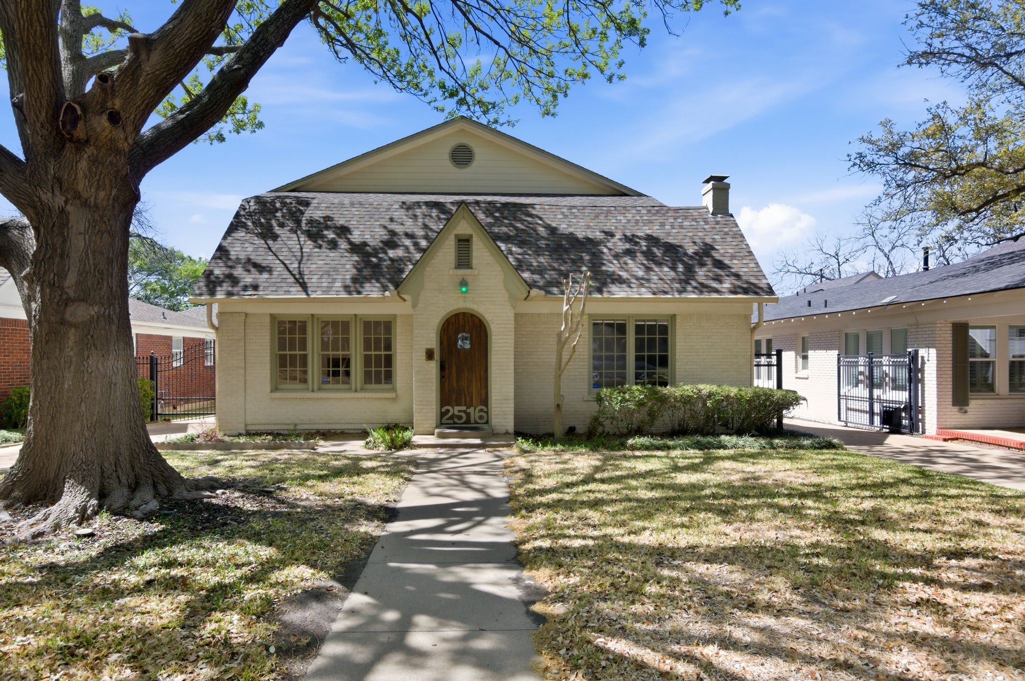 2516 Shirley Avenue Fort Worth TX 76109