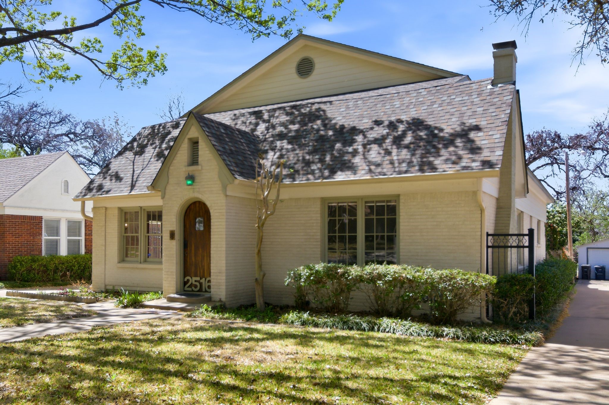 2516 Shirley Avenue Fort Worth TX 76109