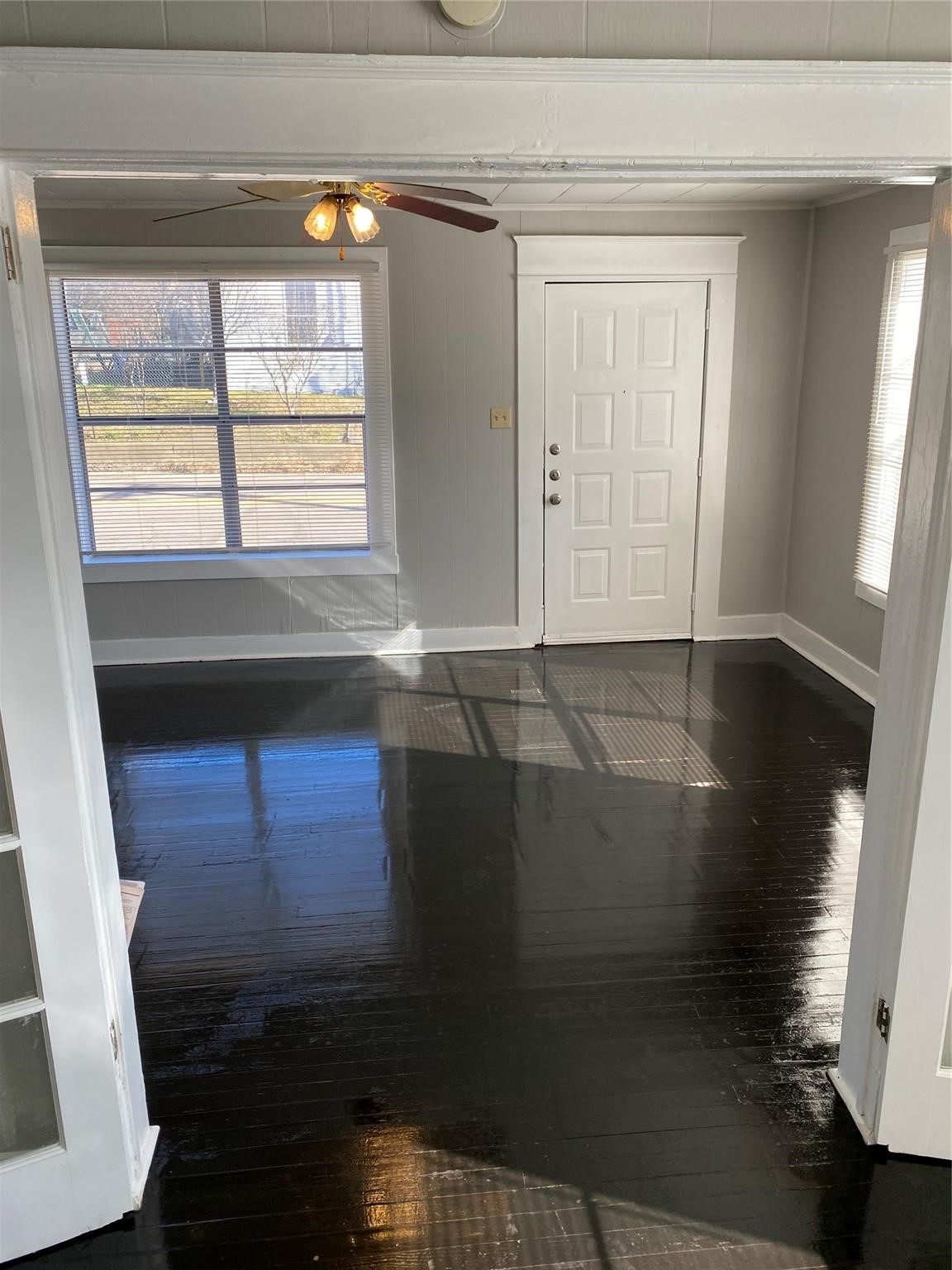 1613 Park Street Commerce TX 75428