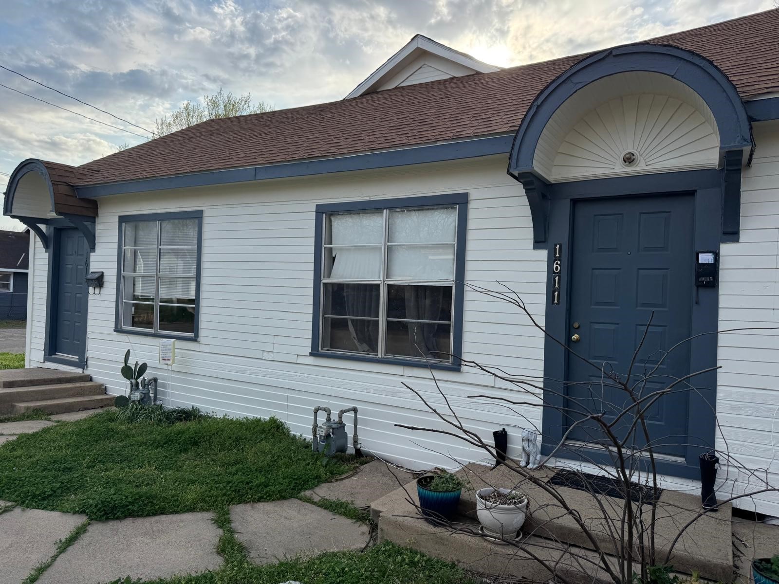 1613 Park Street Commerce TX 75428