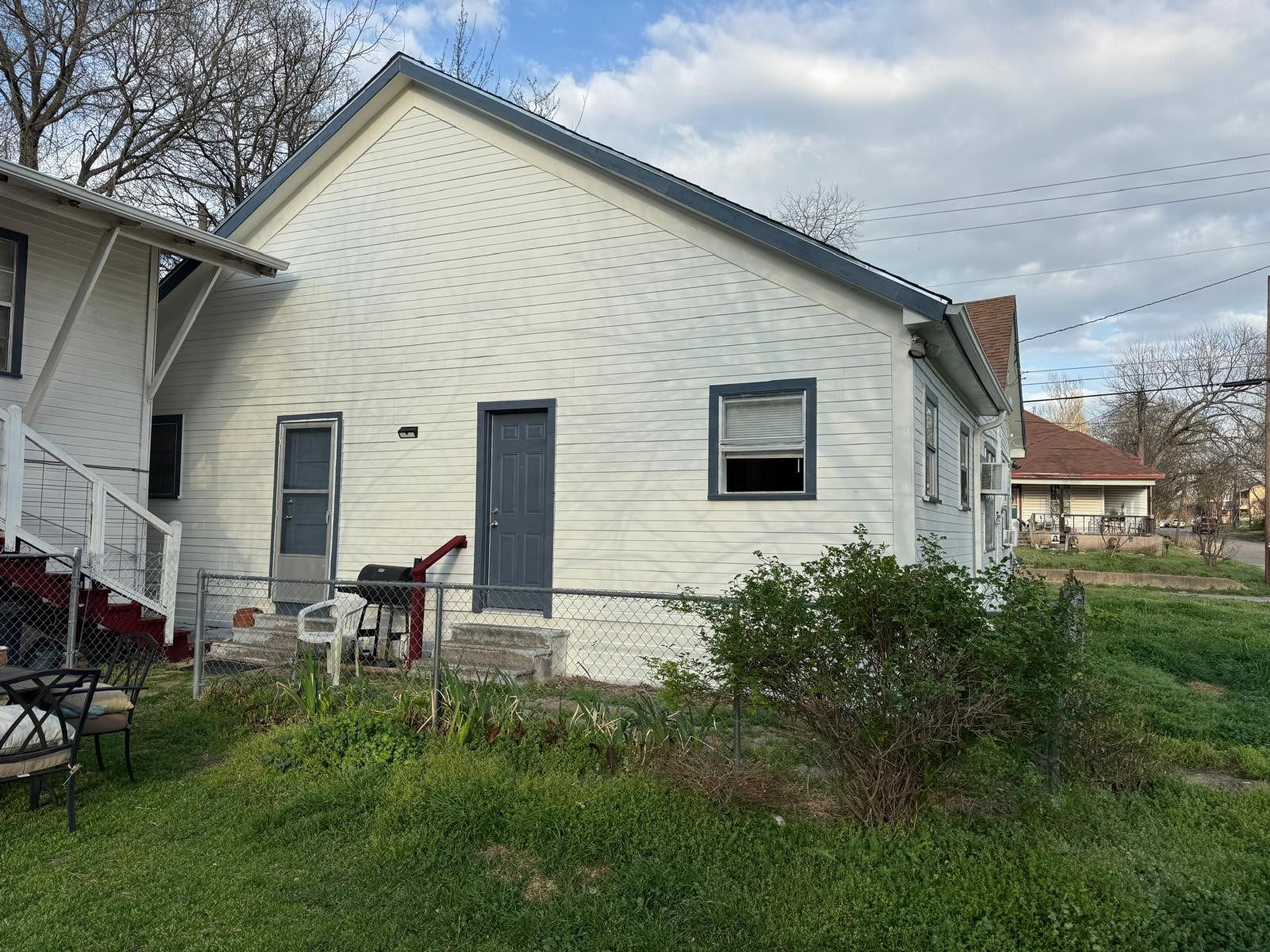 1613 Park Street Commerce TX 75428